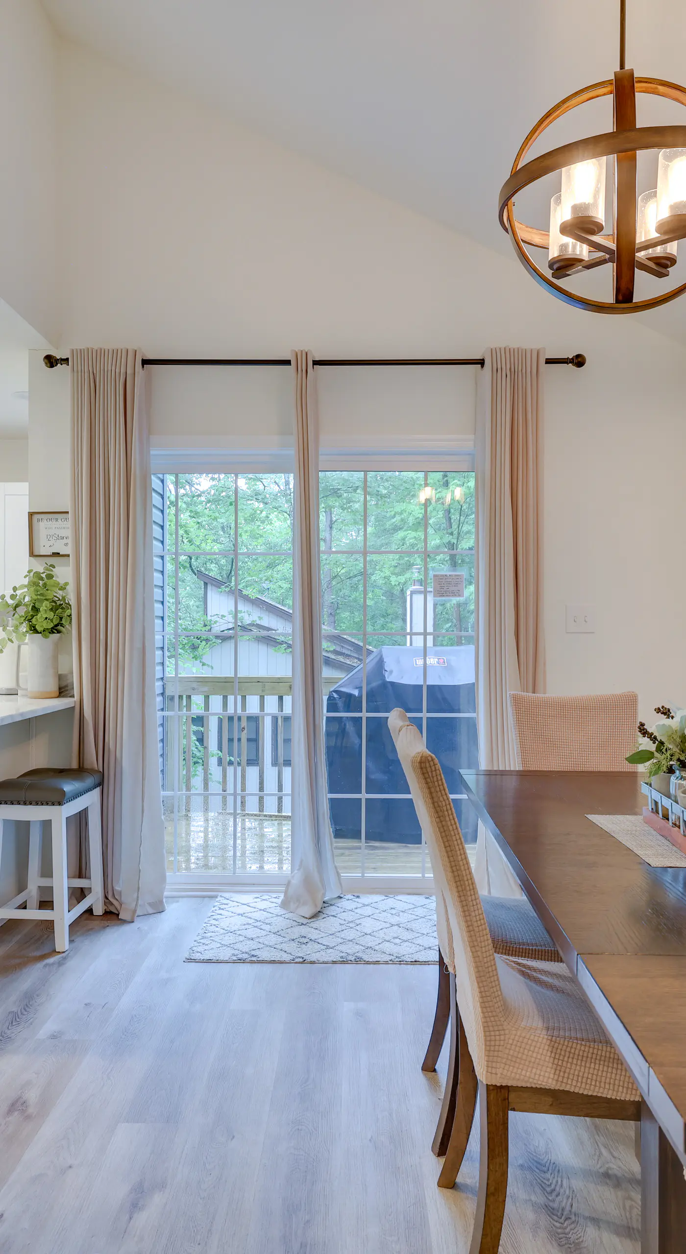 7 Mi to Camelback Mtn: Chic Penn Estates Home