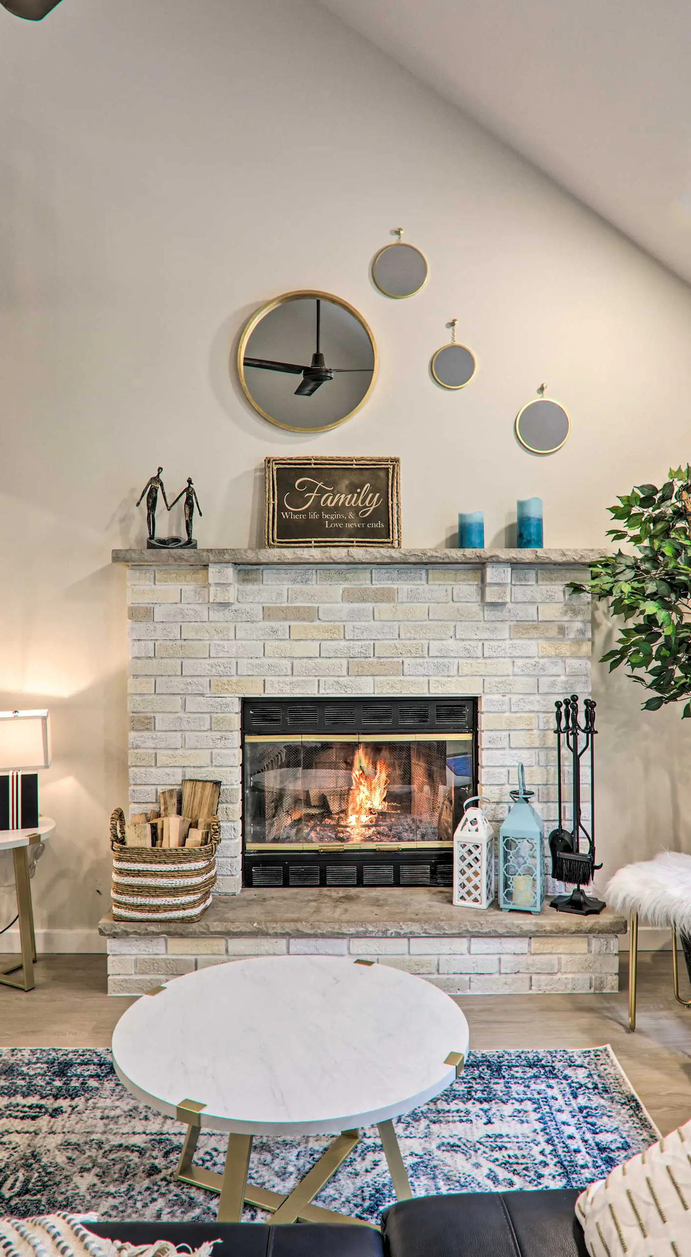 Relax Fireside! Retreat 15 Mi to Camelback Slopes