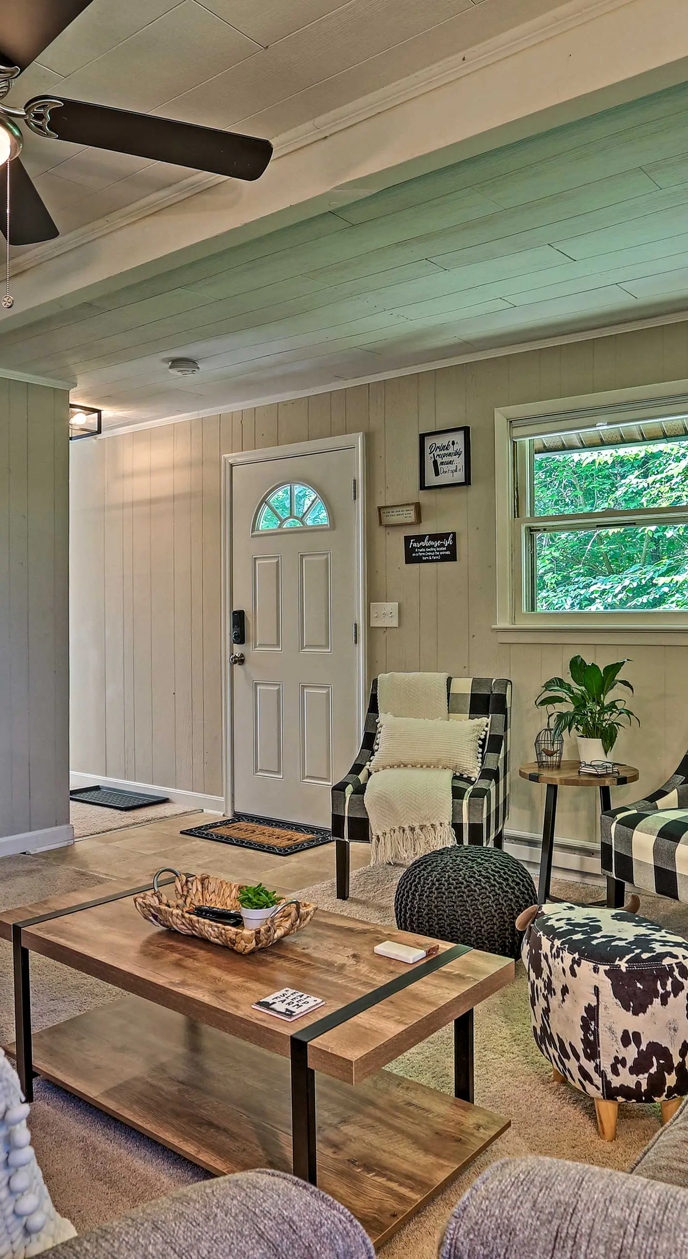Deck & Gas Grill: Modern East Stroudsburg Home!