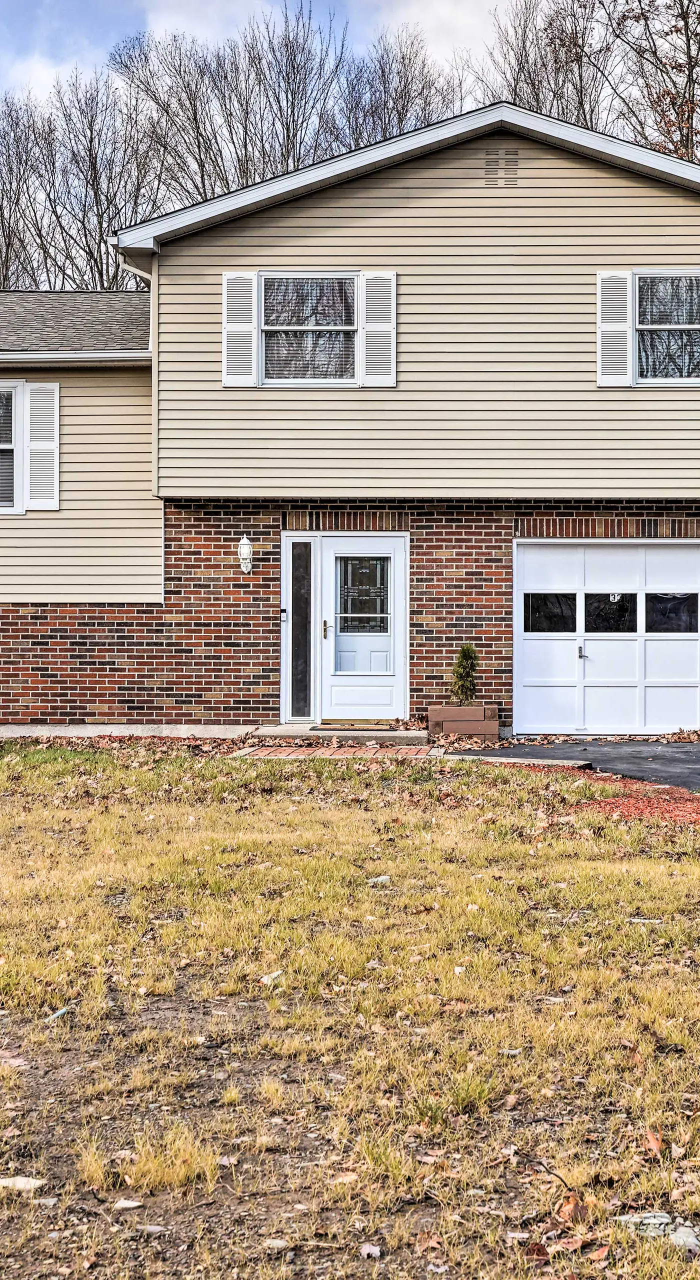 Modern East Stroudsburg Home w/ Pool + Fire Pit