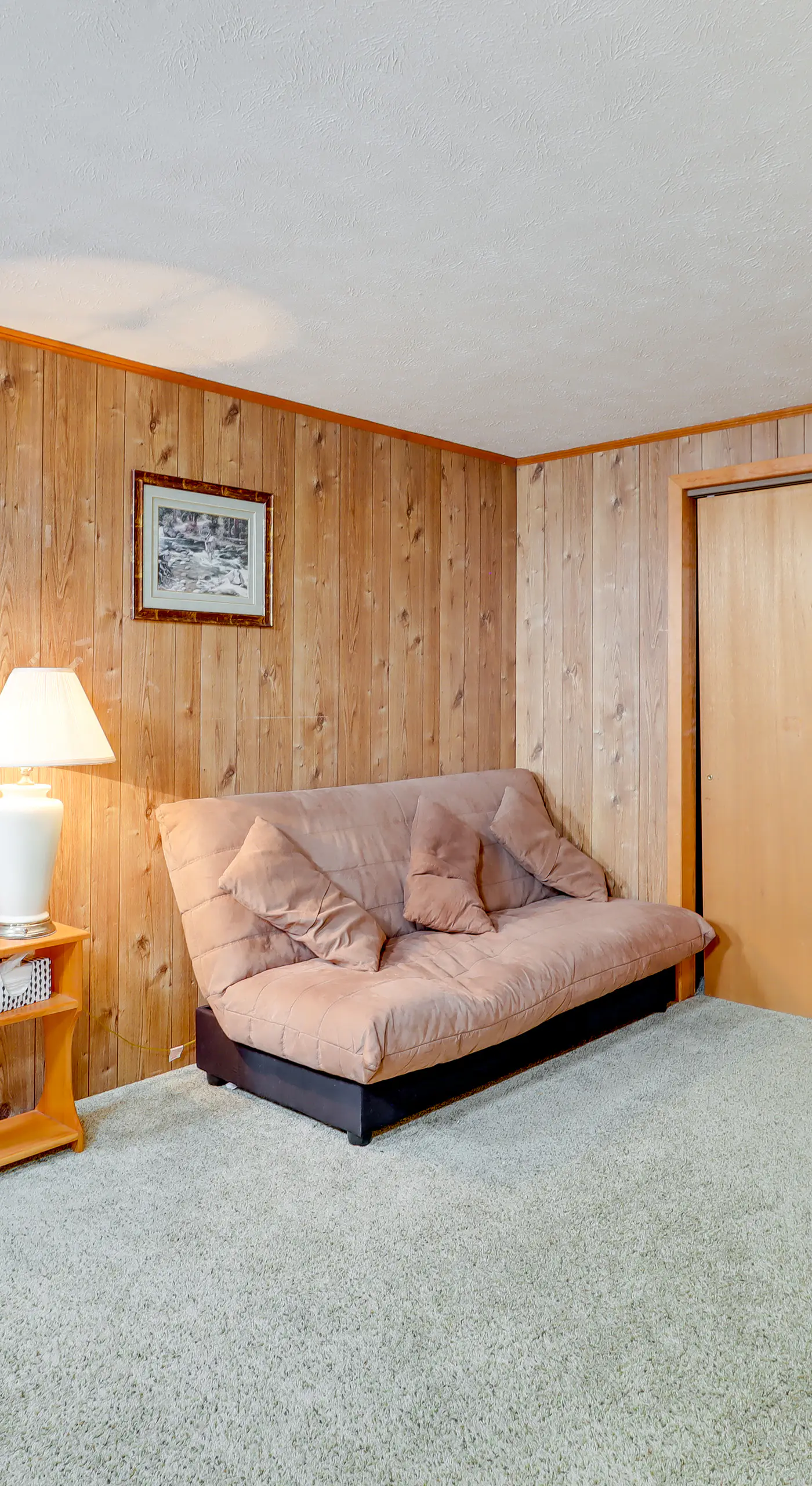 Lake Access & Decks: Pet-Friendly Poconos Cabin!