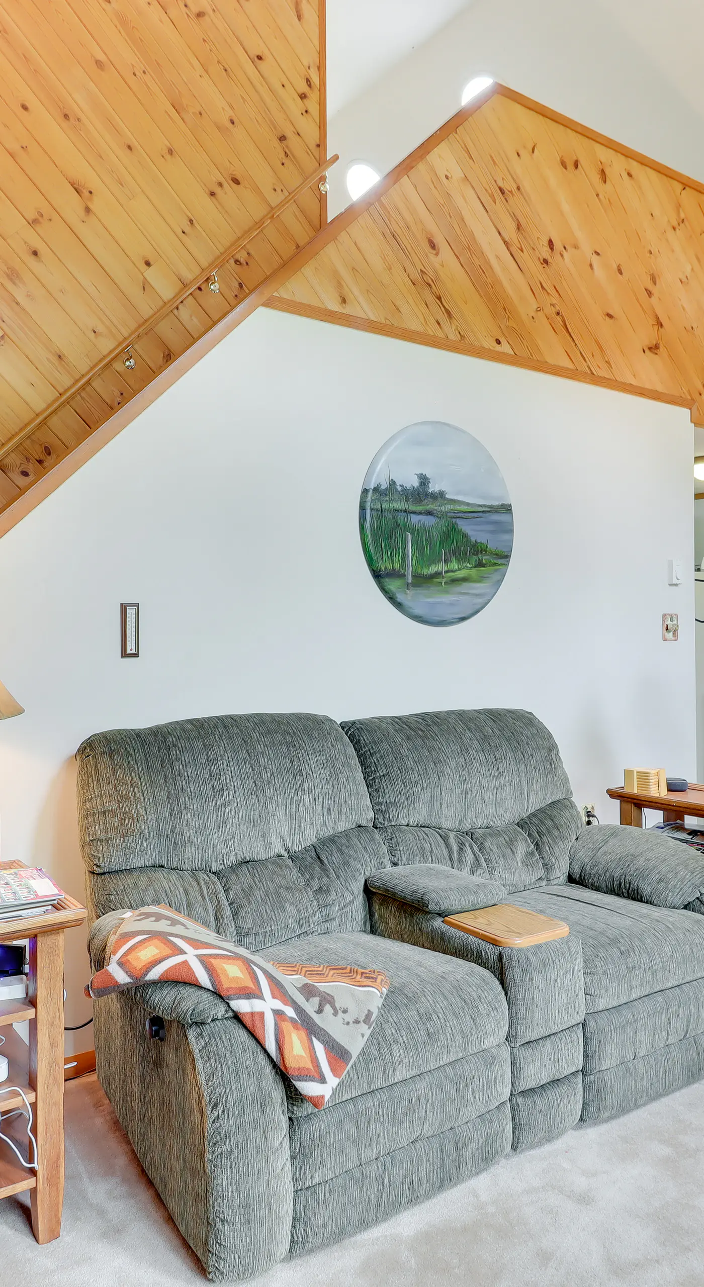 Lake Access & Decks: Pet-Friendly Poconos Cabin!