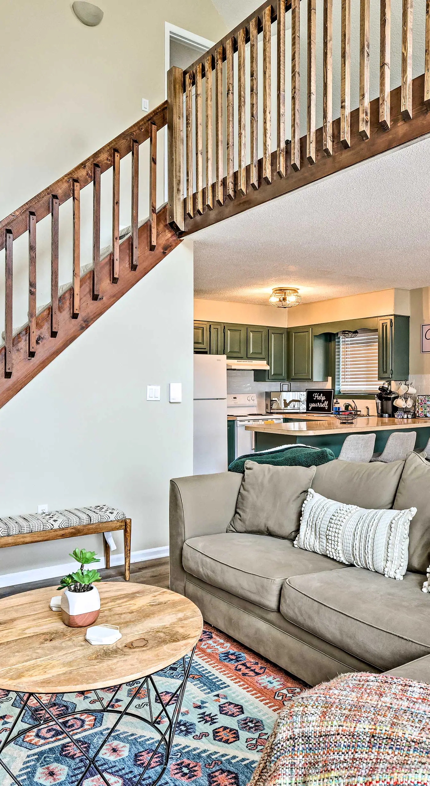 Golf, Ski + Fish: Cabin w/ Deck in Tobyhanna!