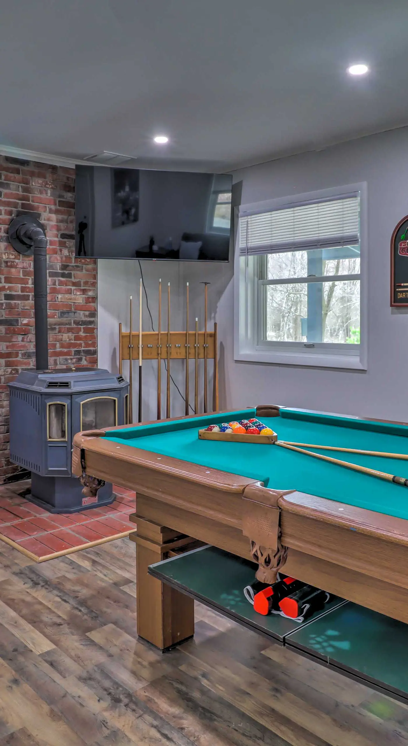 6 Mi to Camelback Slopes! Home w/ Game Room