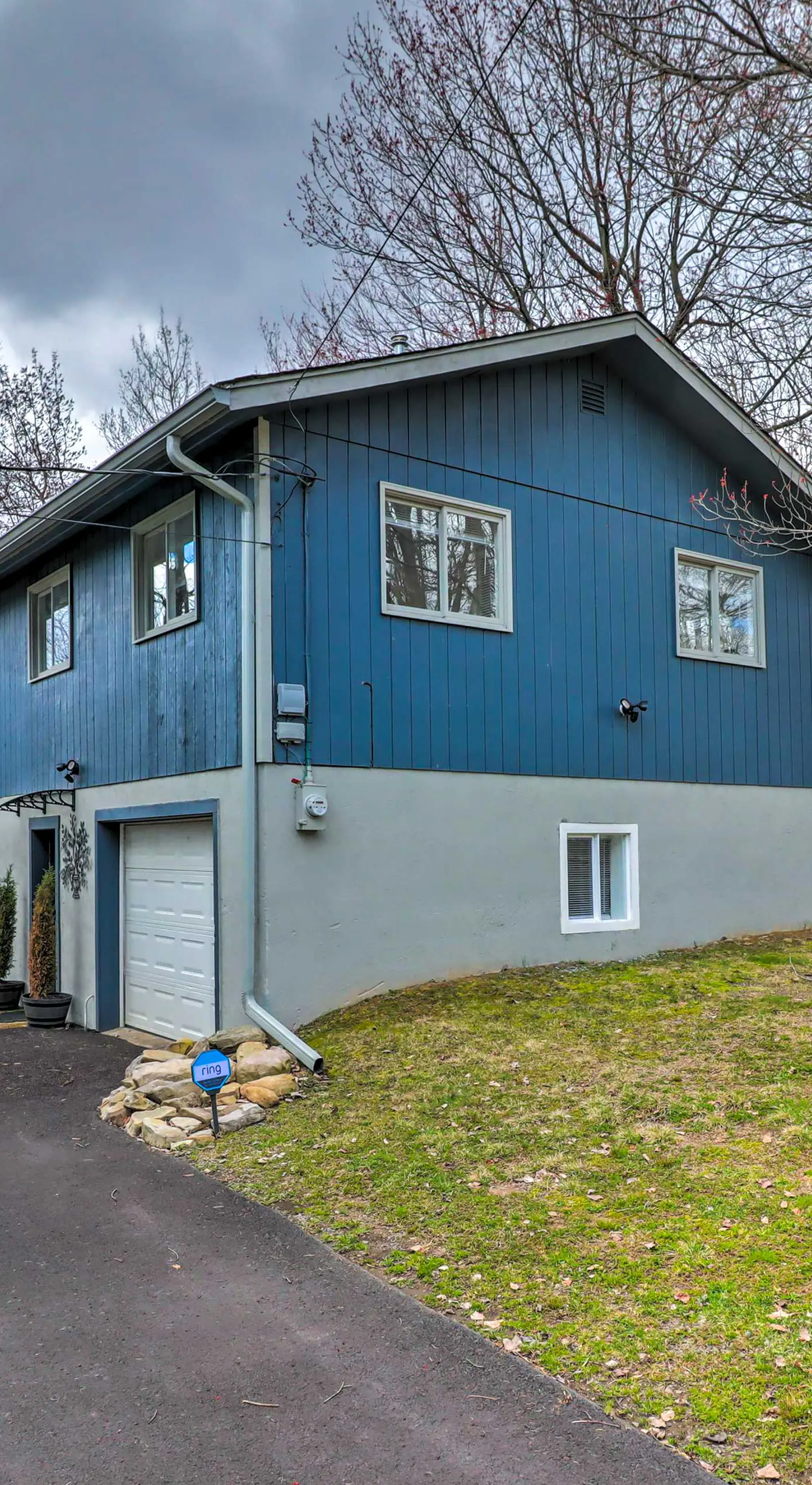6 Mi to Camelback Slopes! Home w/ Game Room