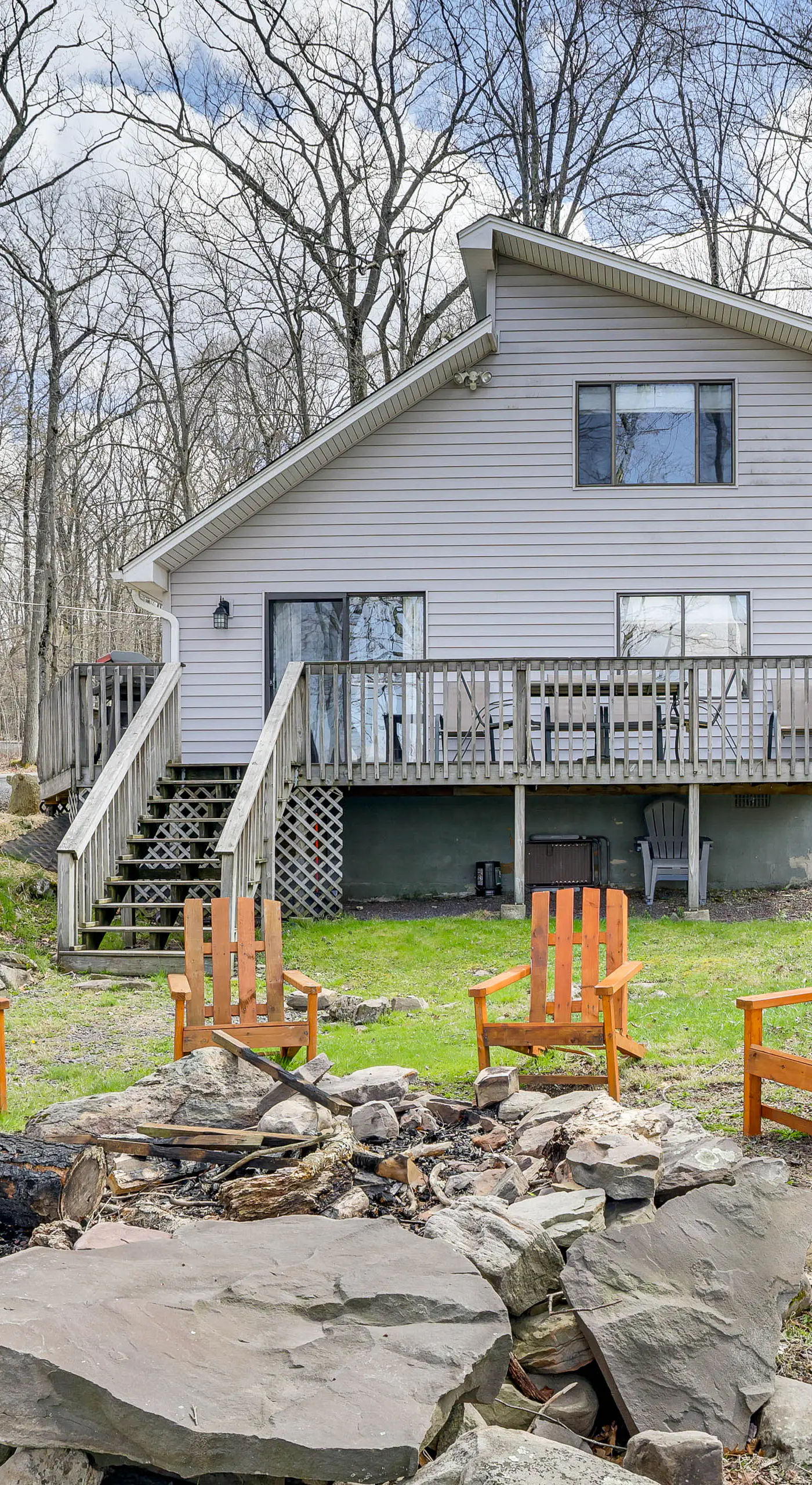 Pocono Lake Home w/ Fire Pit: Walk to Ski Hill!