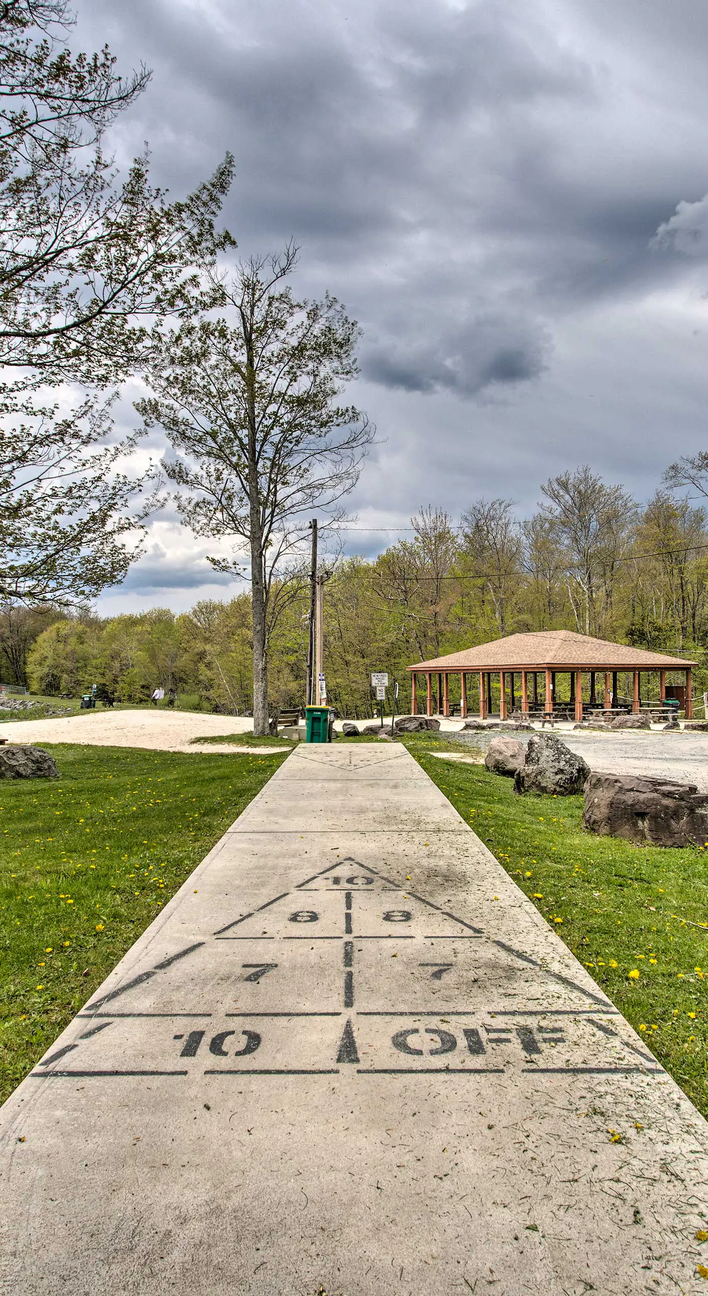 Pocono Lake Home w/ Fire Pit: Walk to Ski Hill!