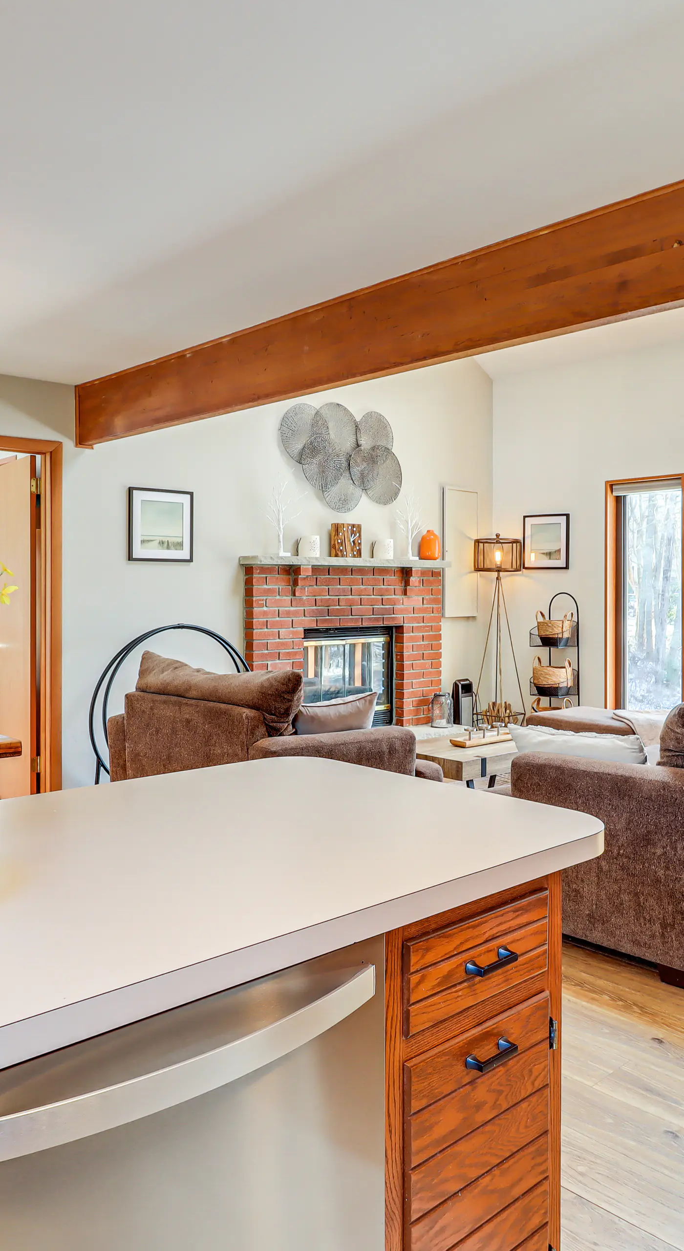 Private Spa, Fire Pit & Deck: Poconos Home!