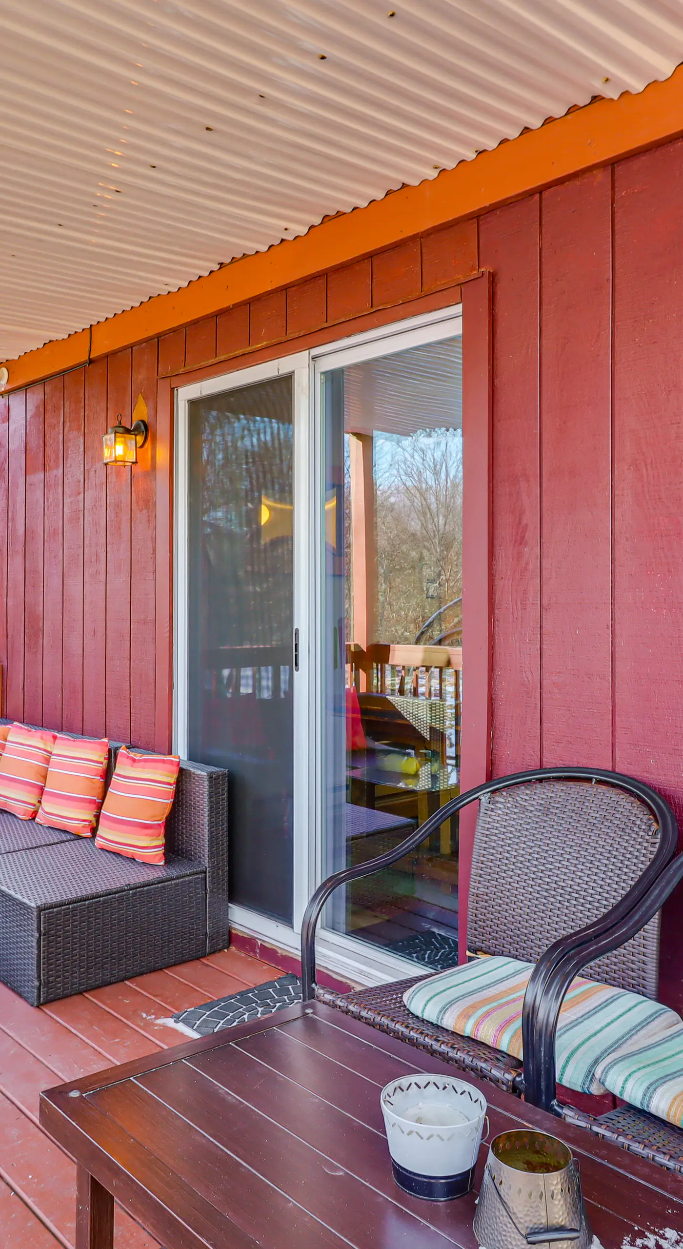 Private Spa, Fire Pit & Deck: Poconos Home!