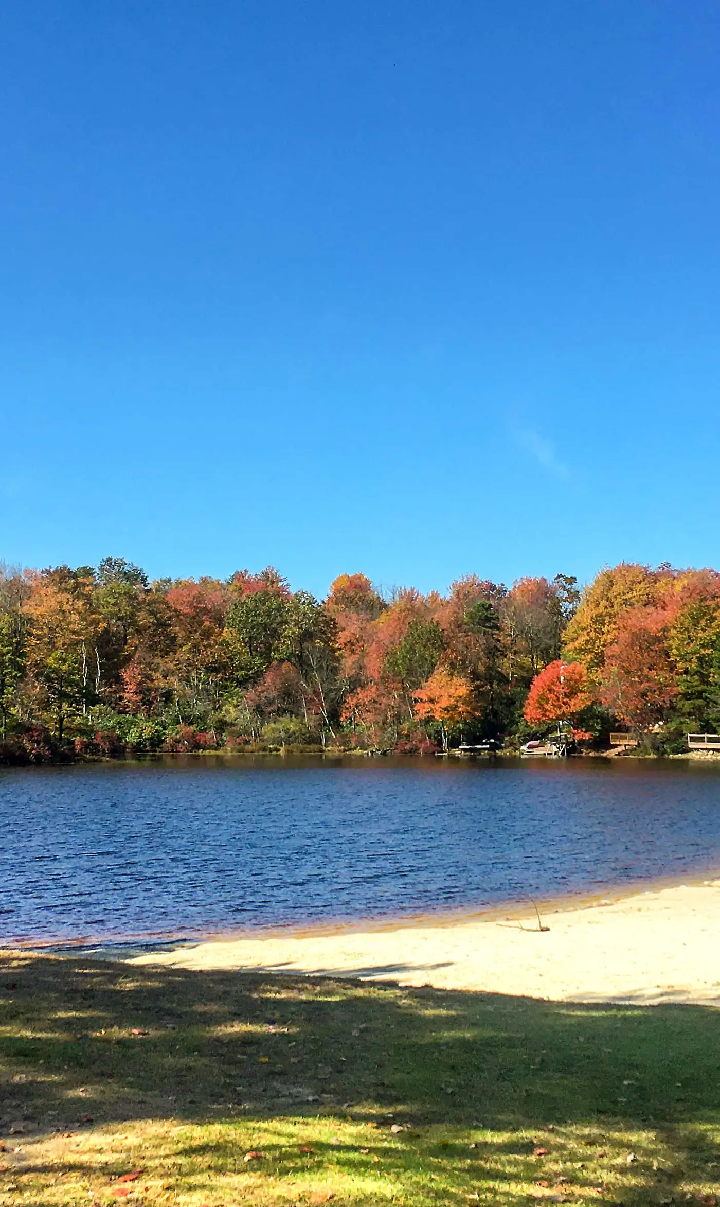 Private Spa, Fire Pit & Deck: Poconos Home!