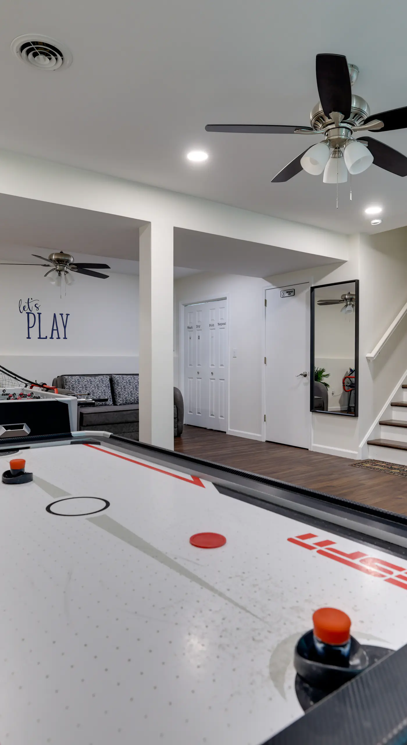 2 Game Rooms! Family Poconos Home 9 Mi to Slopes