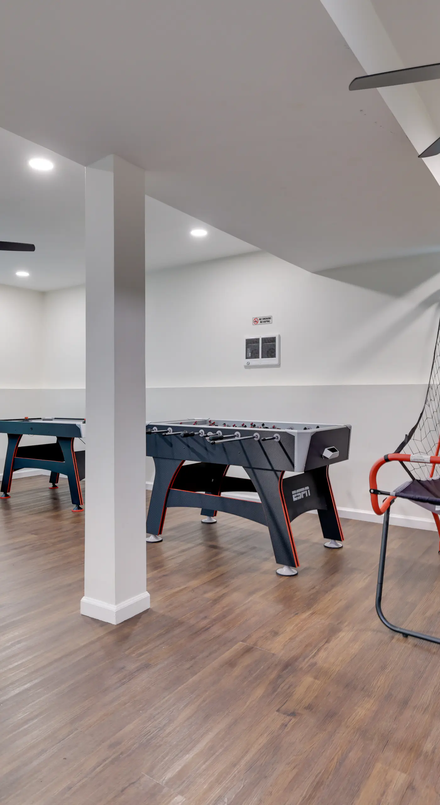 2 Game Rooms! Family Poconos Home 9 Mi to Slopes