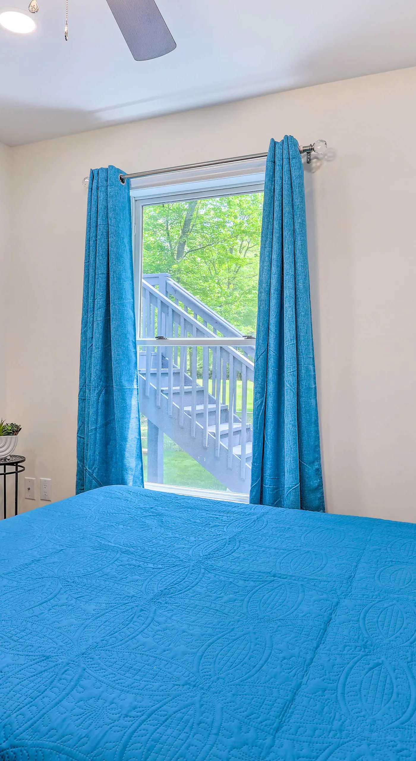 2 Game Rooms! Family Poconos Home 9 Mi to Slopes