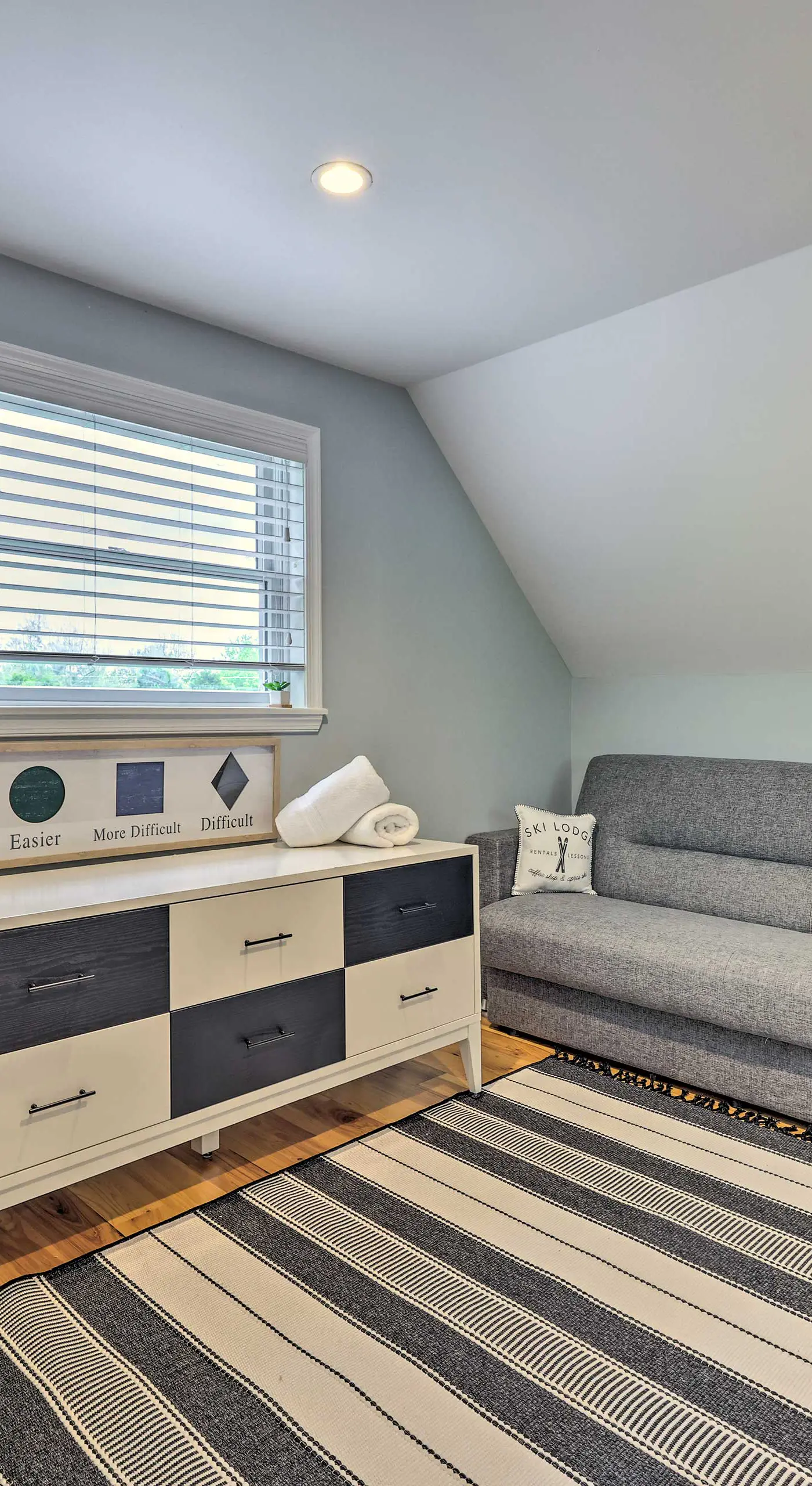 Near Lakes & Resorts: Pet-Friendly Long Pond Abode