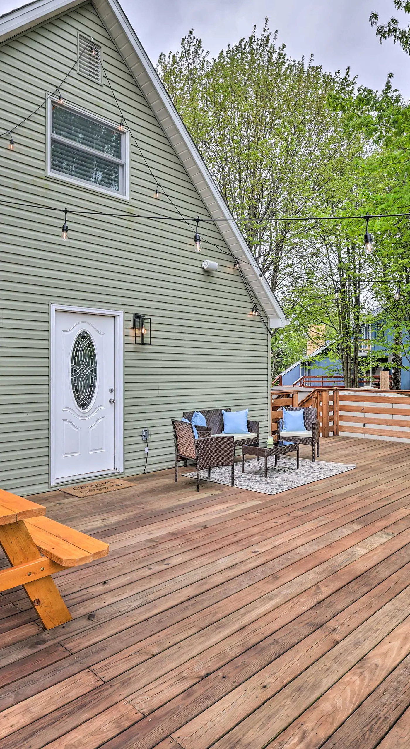 Near Lakes & Resorts: Pet-Friendly Long Pond Abode
