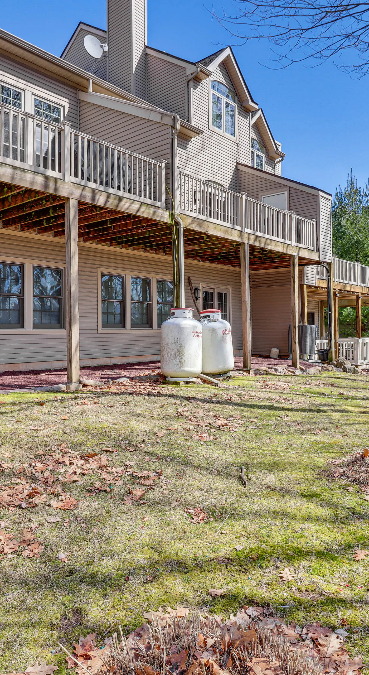Community Perks & Deck: Lake Harmony Townhome!
