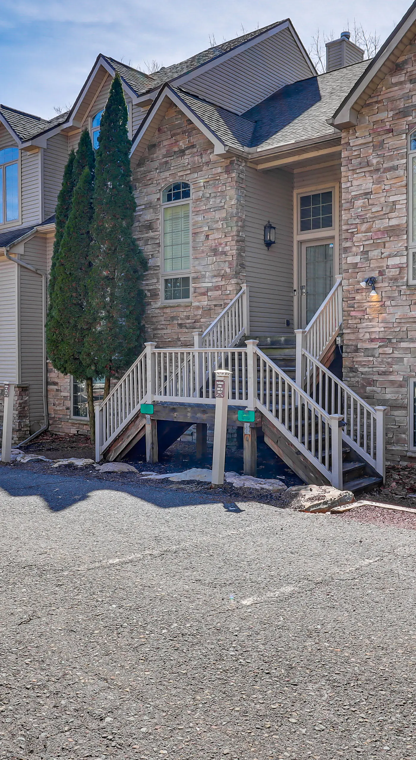 Community Perks & Deck: Lake Harmony Townhome!