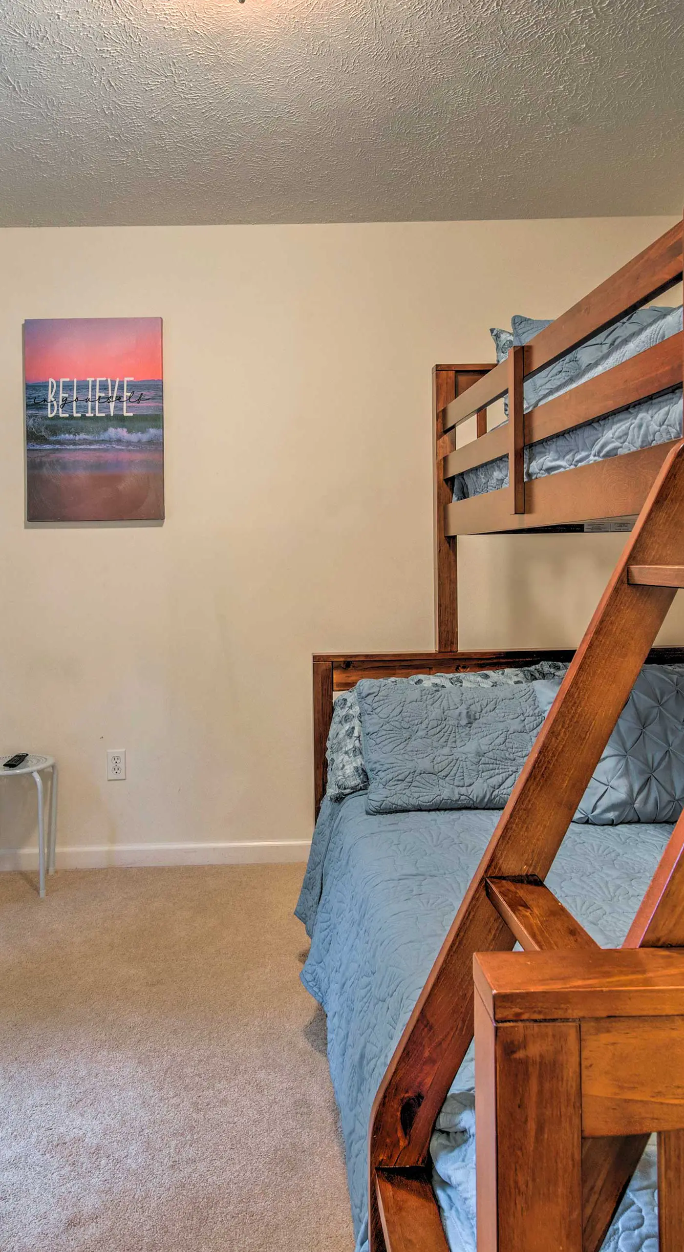 Jacuzzi & Resort Amenities: Tobyhanna Family Home!