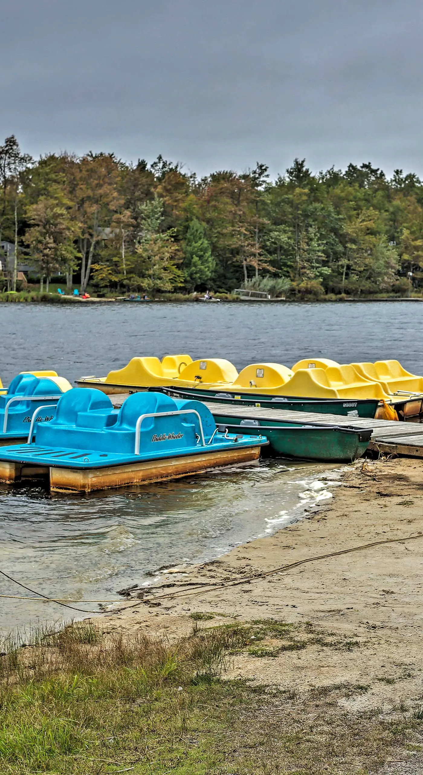 Jacuzzi & Resort Amenities: Tobyhanna Family Home!