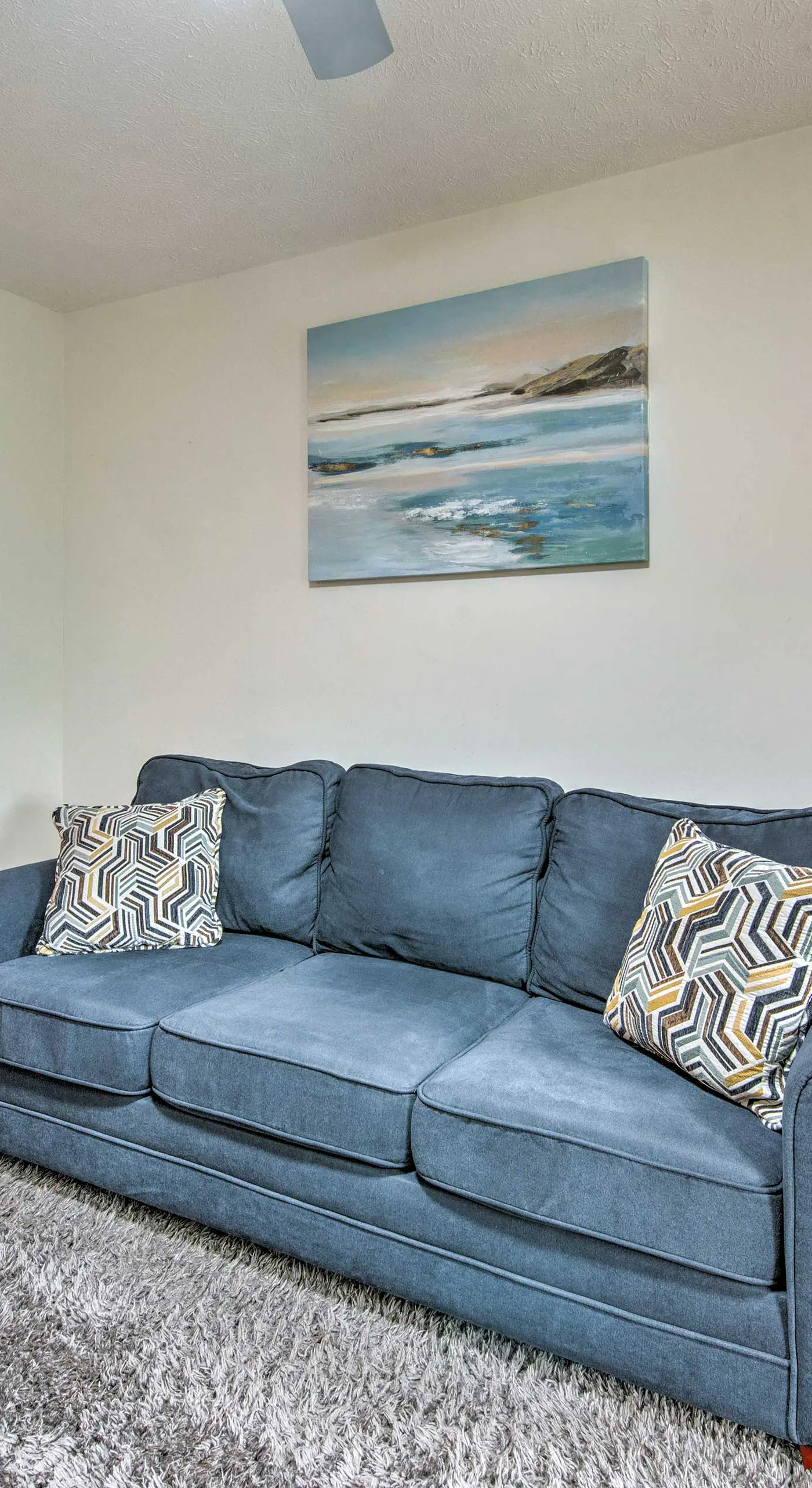 Jacuzzi & Resort Amenities: Tobyhanna Family Home!