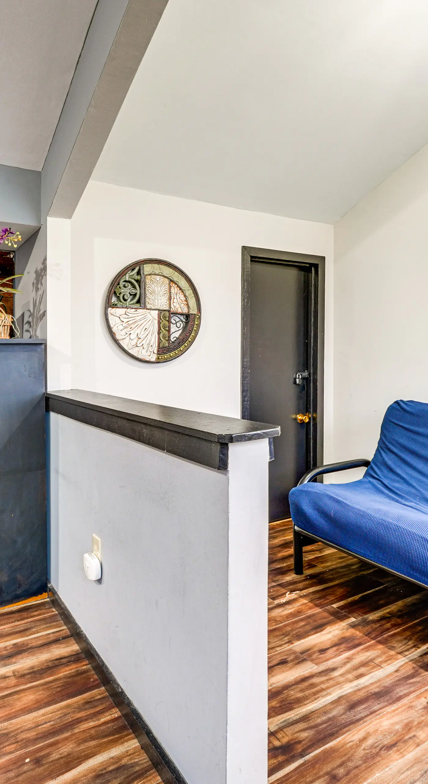 Mtn-View Gem w/ Deck & Hot Tub in Tannersville