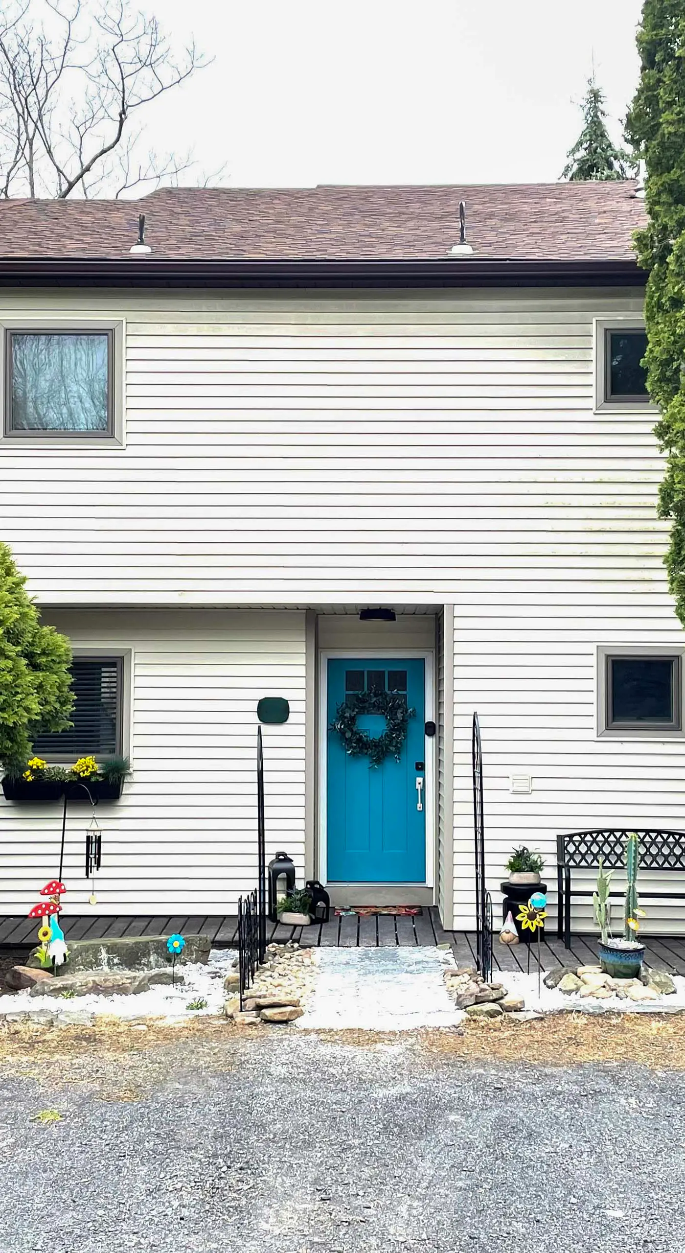 Mtn-View Gem w/ Deck & Hot Tub in Tannersville