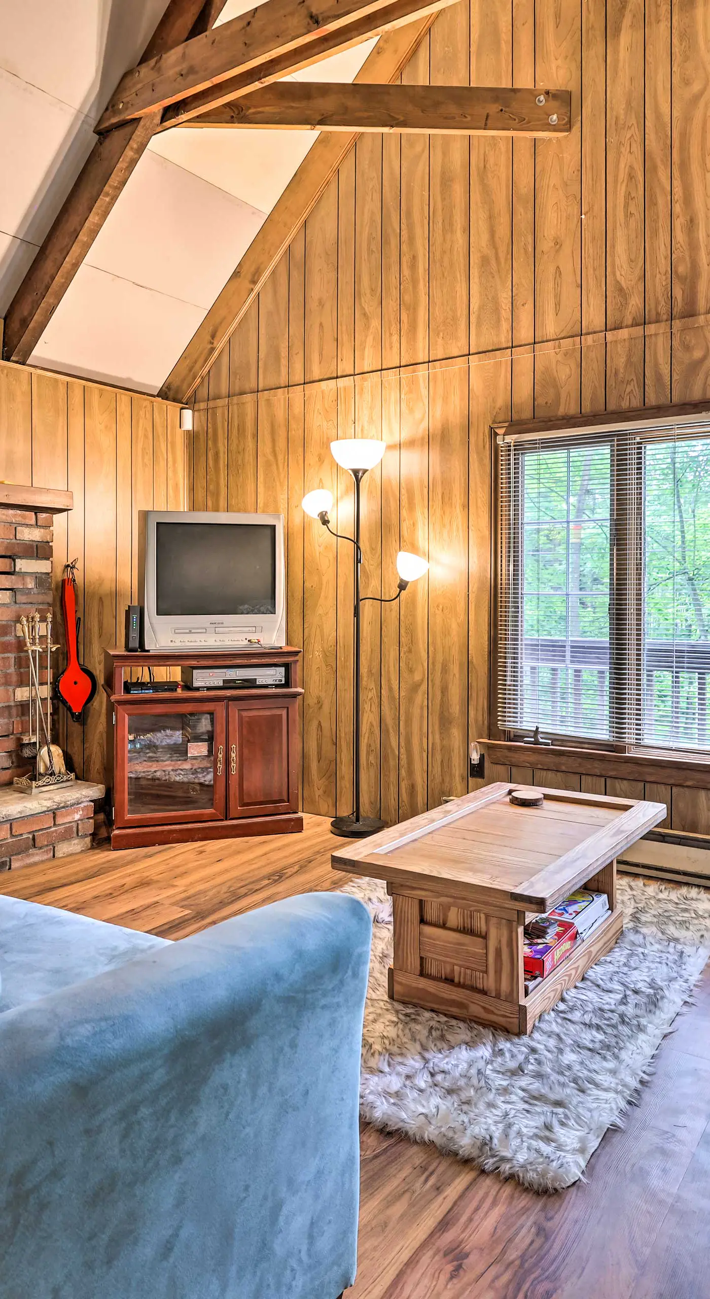Game Room & Fire Pit: Tree-Lined Pocono Lake Cabin