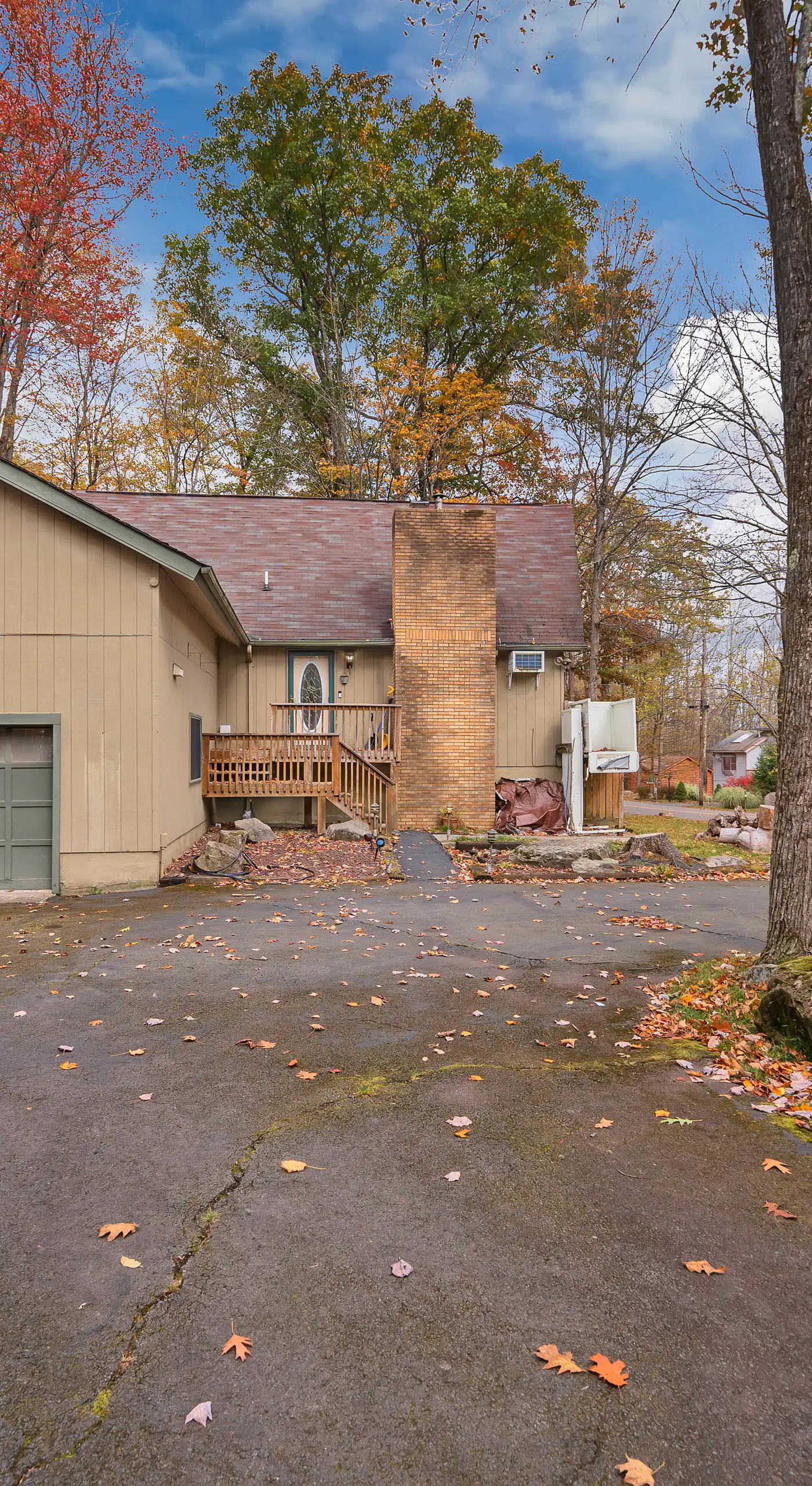 Poconos Retreat w/ Pool and Lake Access
