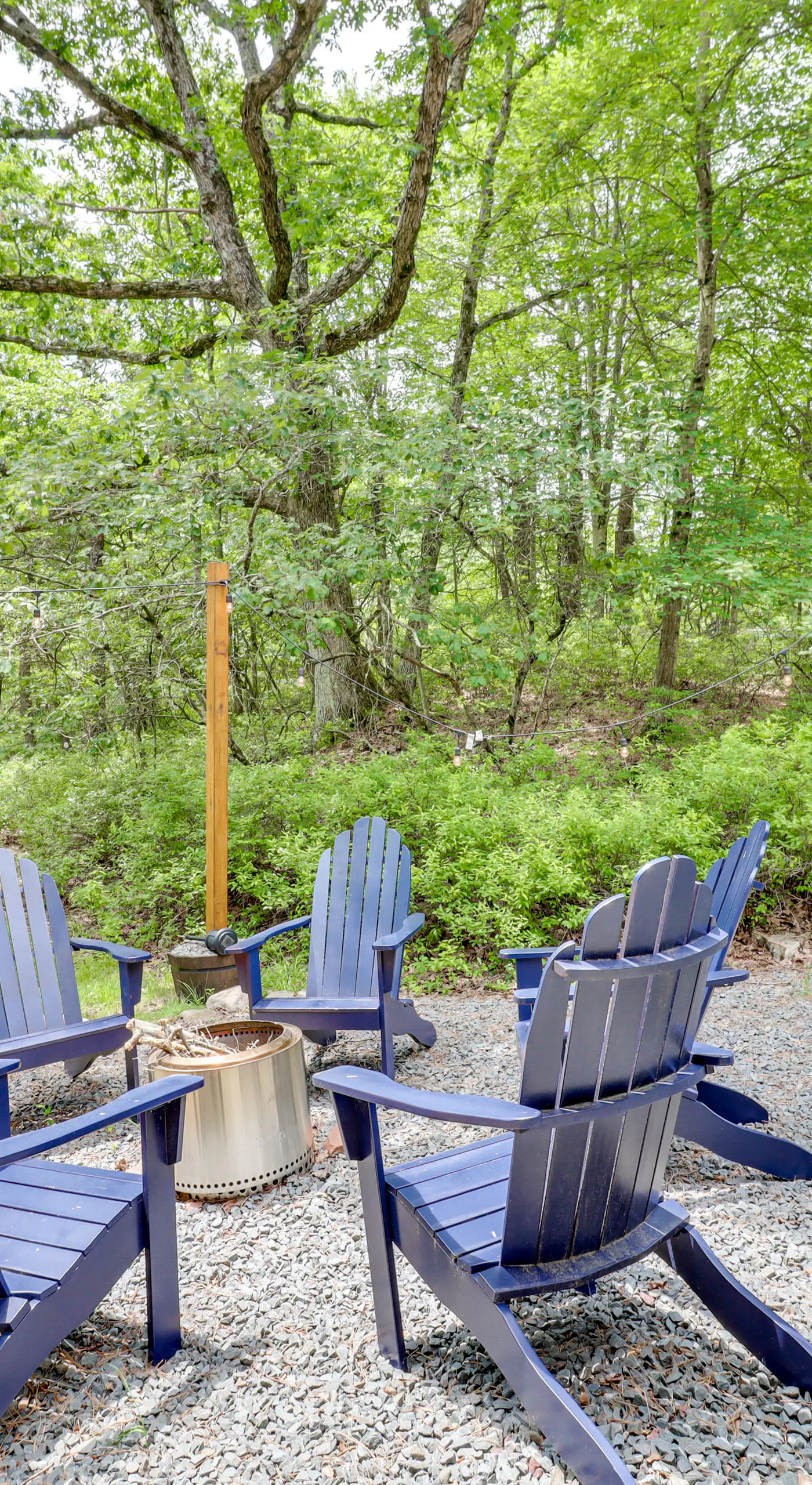 Hot Tub, Fire Pit & Barrel Sauna: Poconos Abode