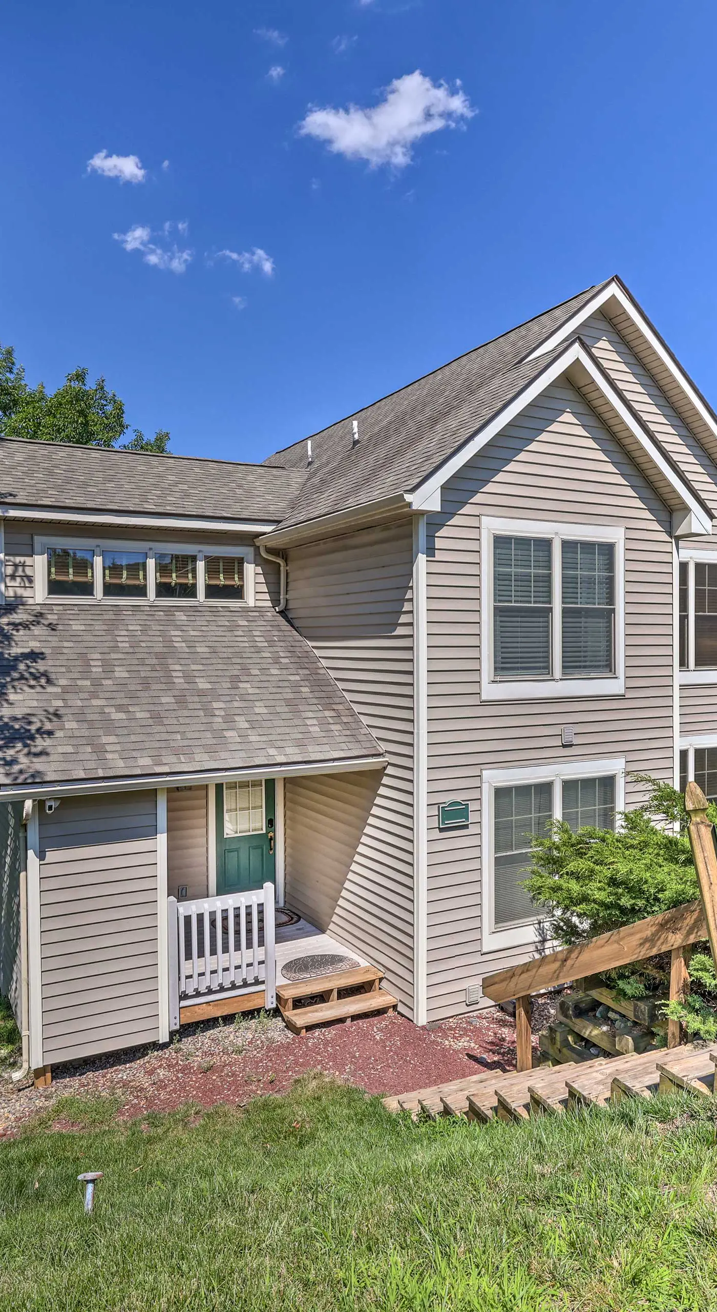 Tannersville Townhome, Near Camelback Mtn!