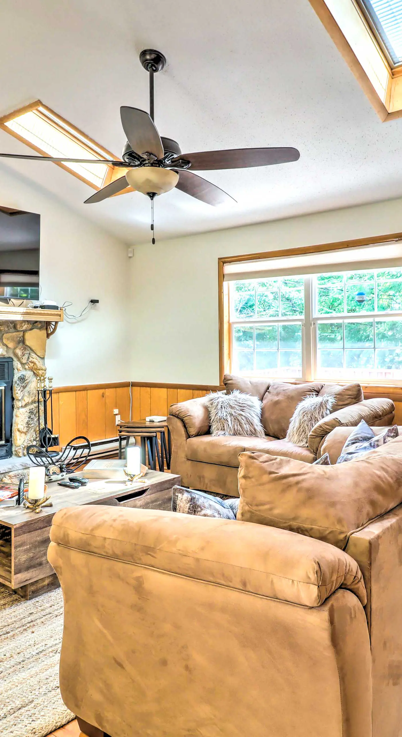 Walk to Wolf Run Lake: Cottage w/ Furnished Deck
