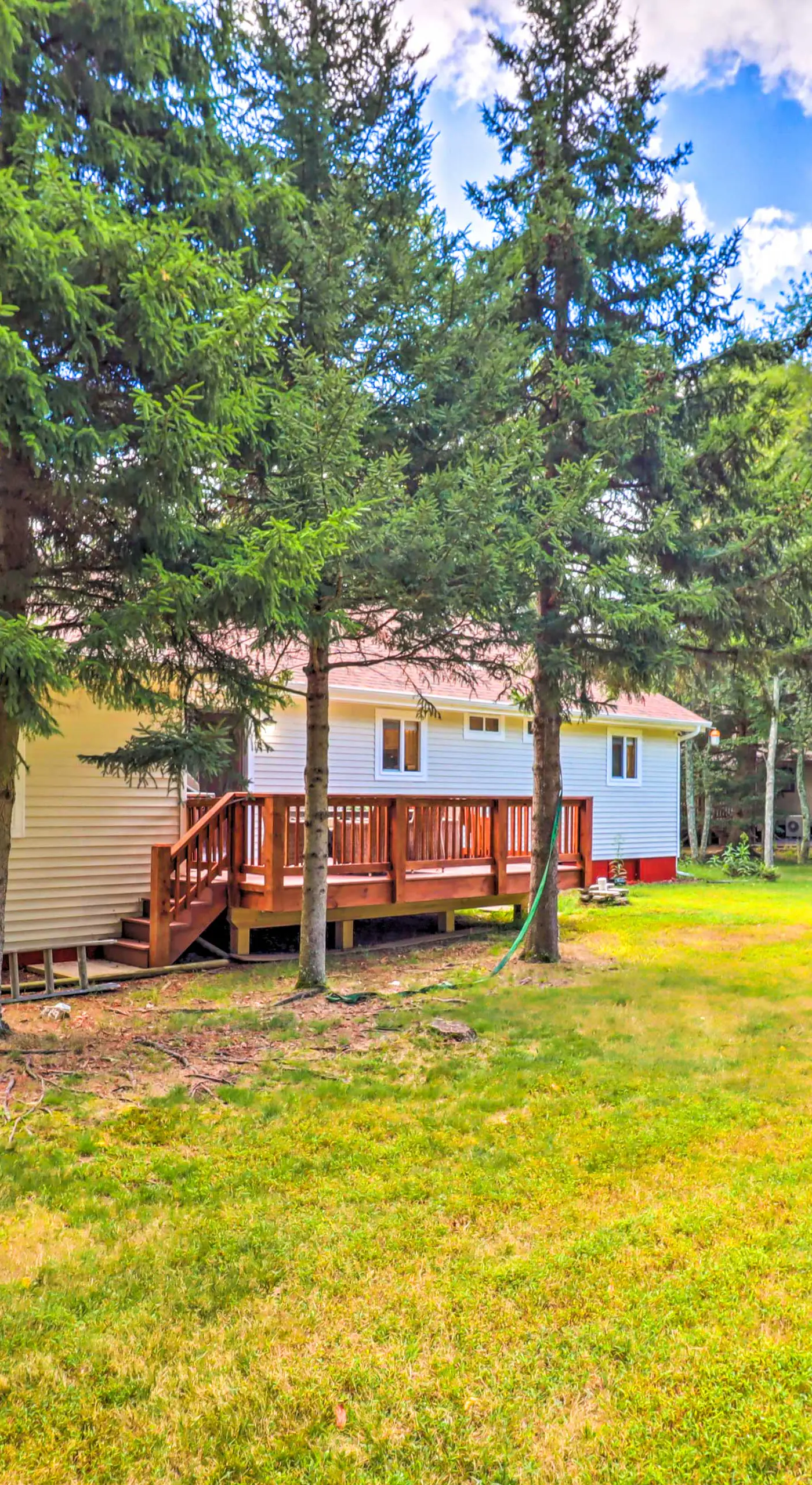 Walk to Wolf Run Lake: Cottage w/ Furnished Deck