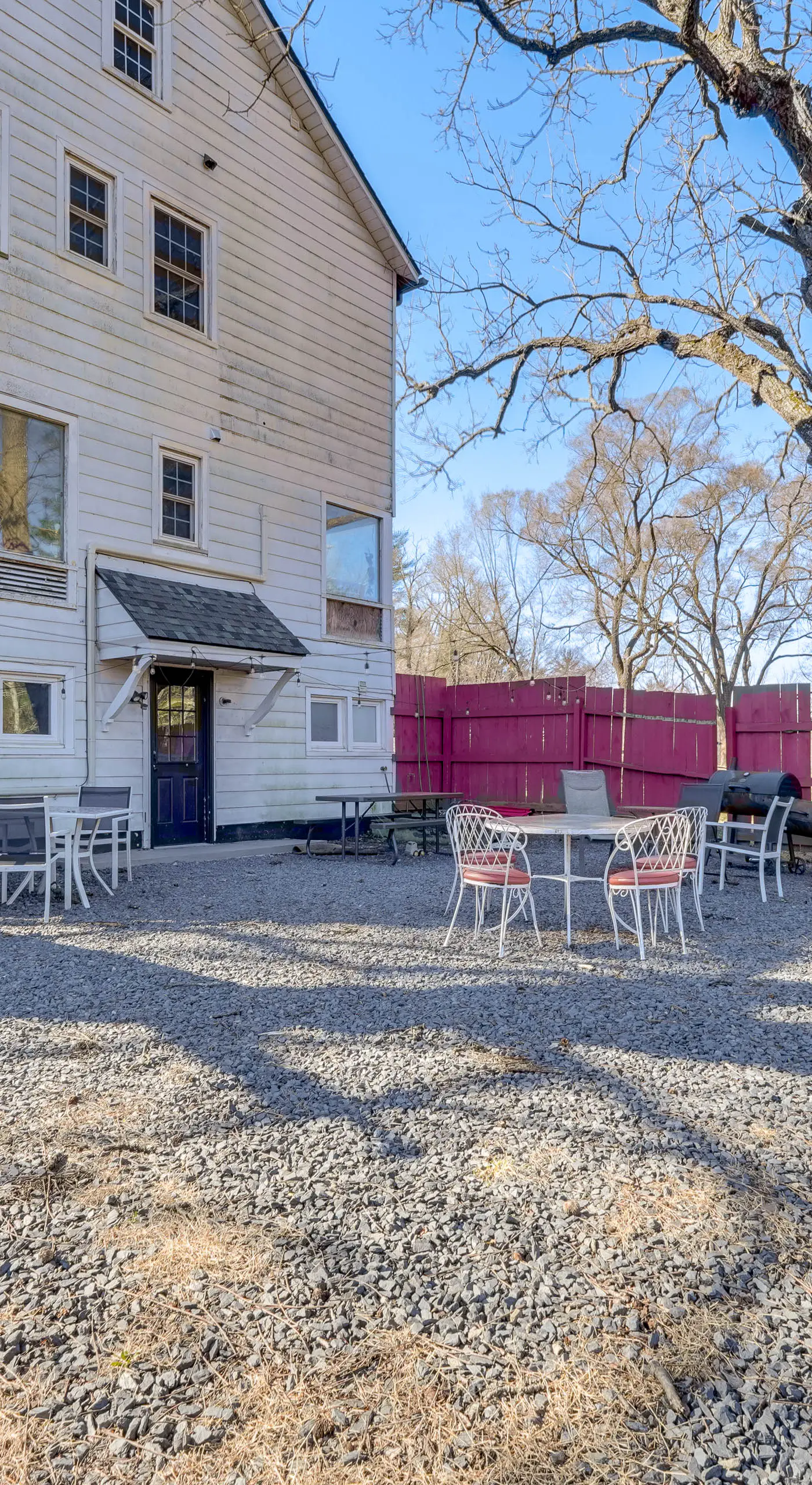 Historic Manor 3 Mi to Shawnee Mtn! Pet Friendly