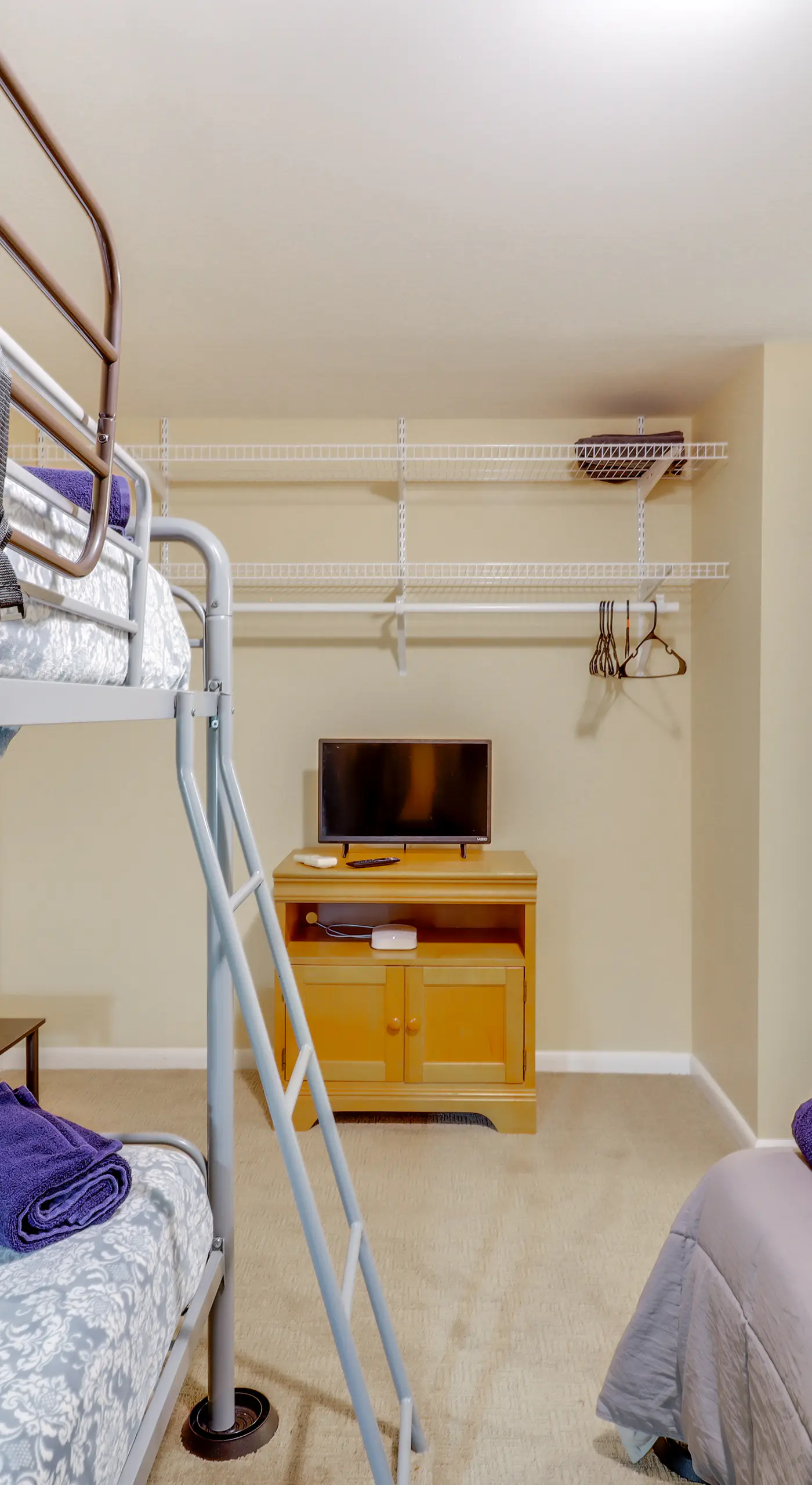Community Indoor Pool: Tannersville Townhome