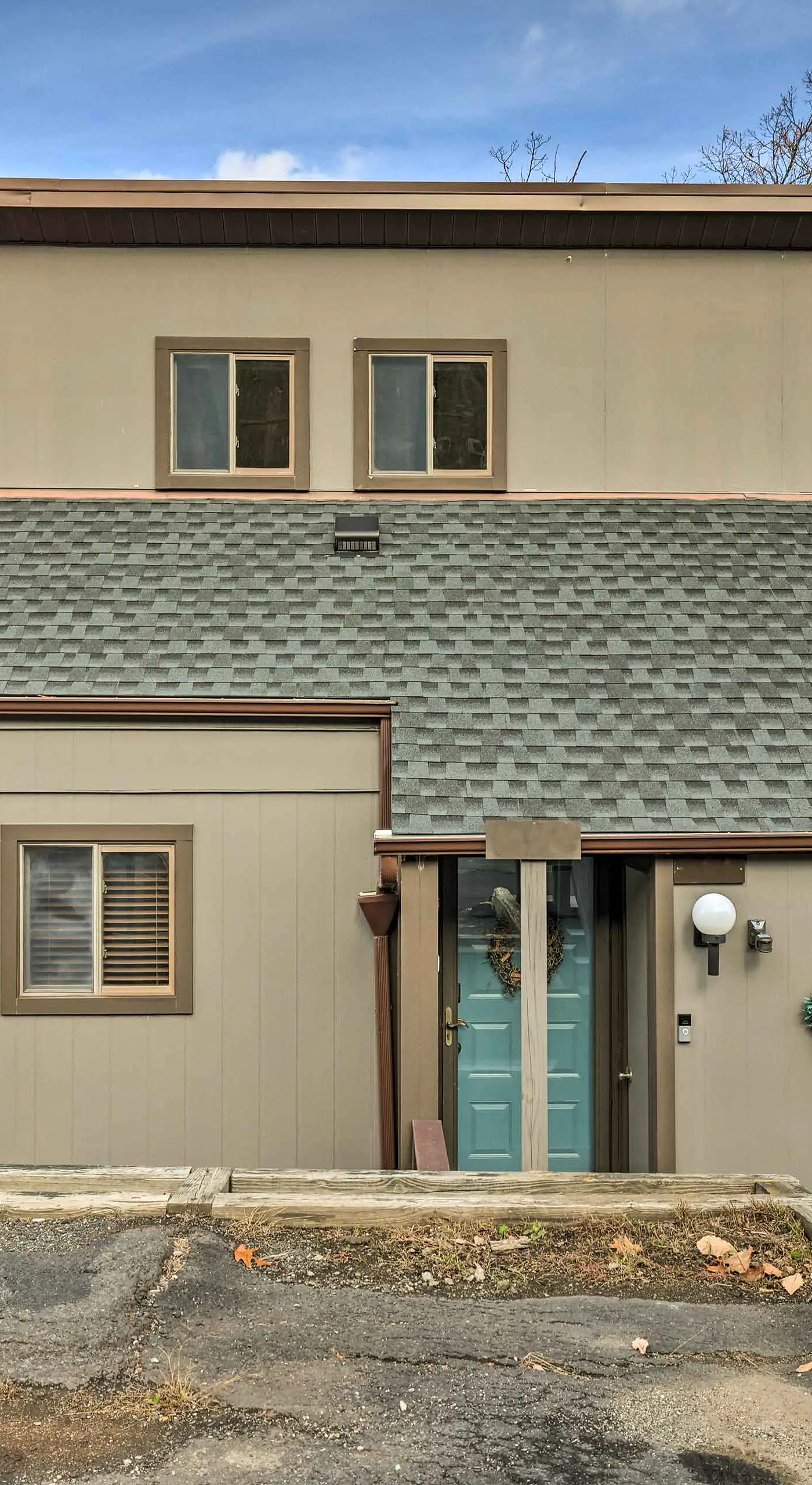 Cozy Camelback, Pocono Retreat w/ Mountain Views!