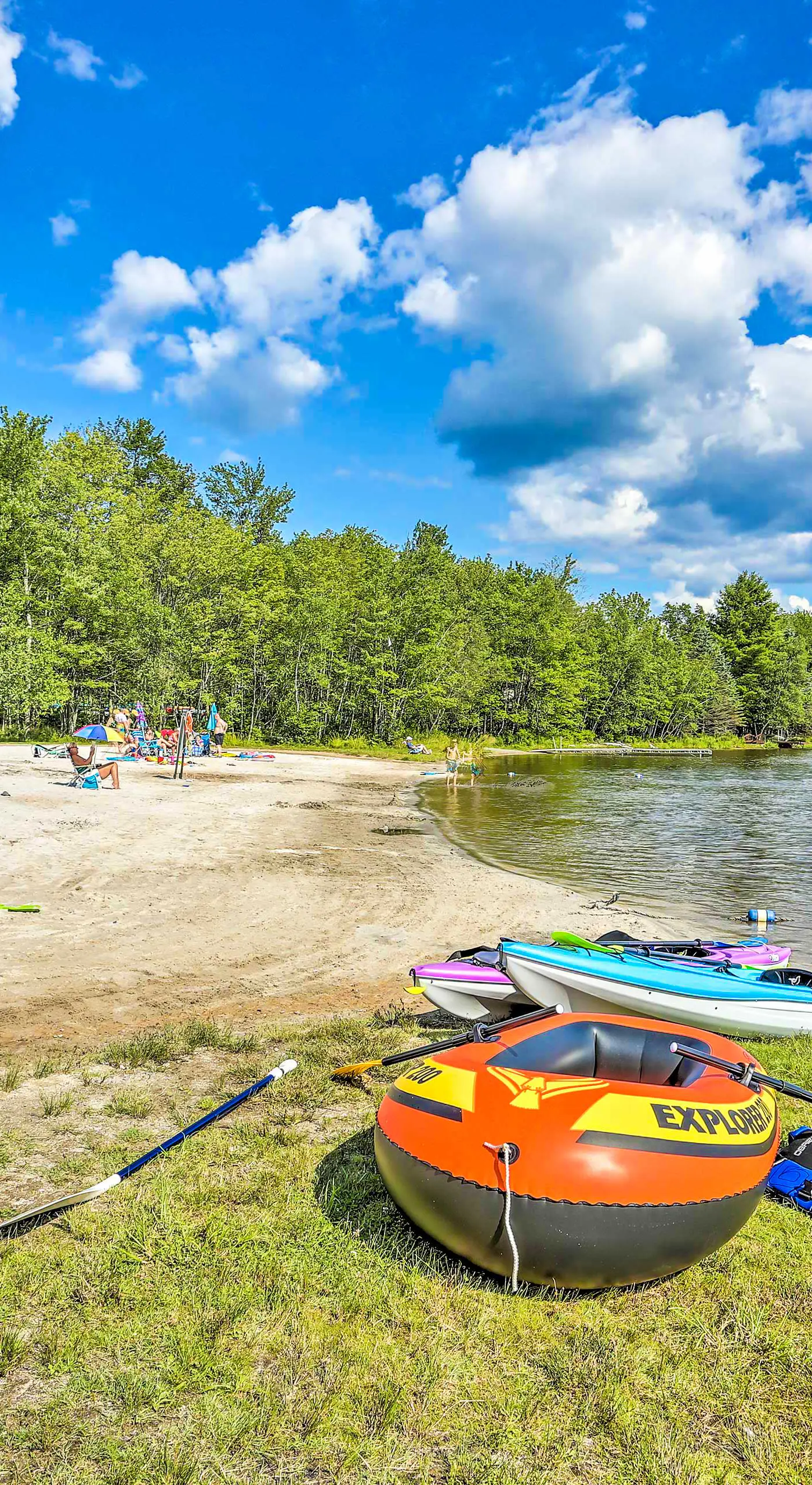 Fire Pit & Grill: 'Woodside Nest' in Pocono Lake!