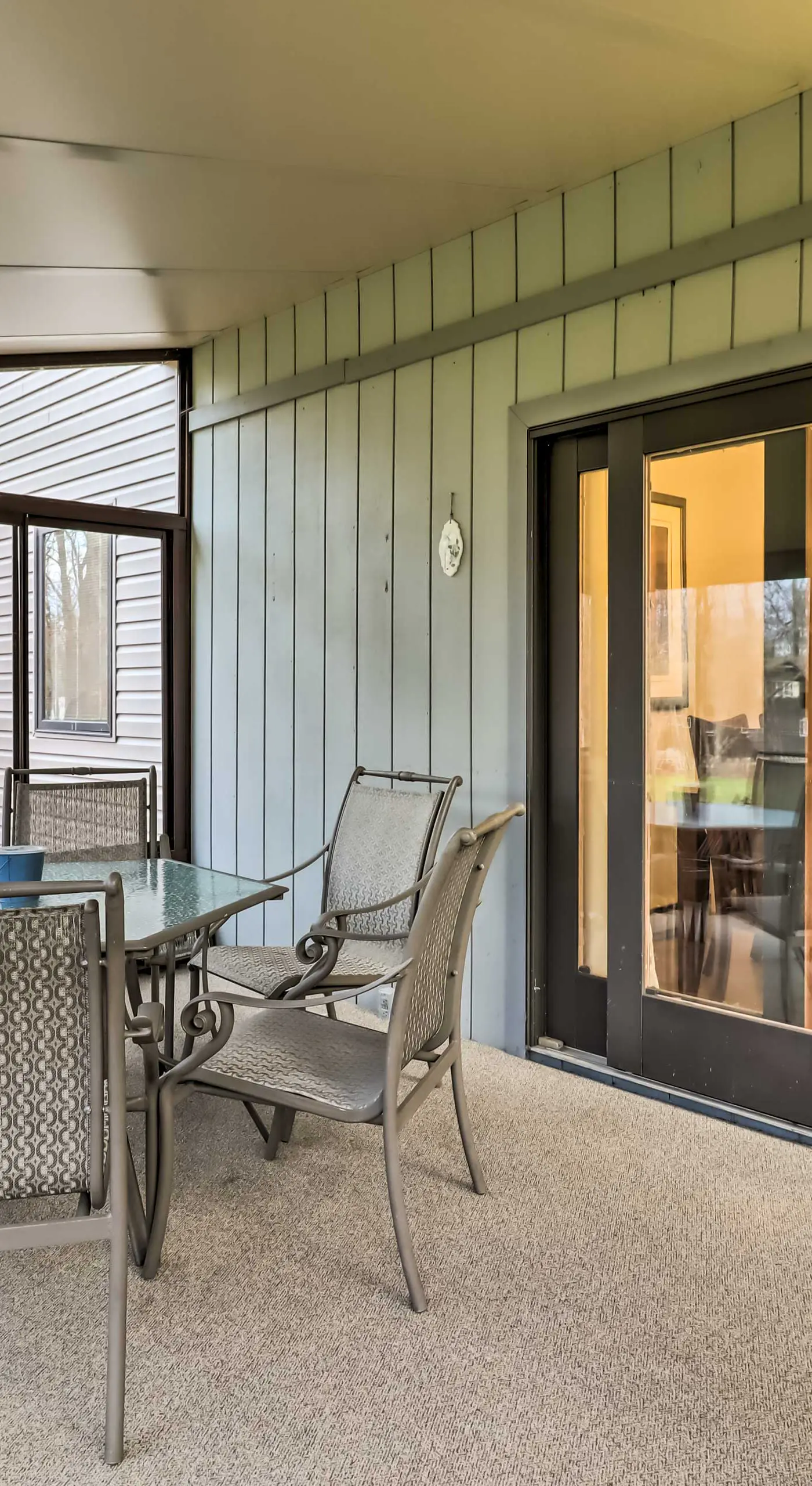 Near Big Boulder Mtn: Cabin w/ Furnished Deck