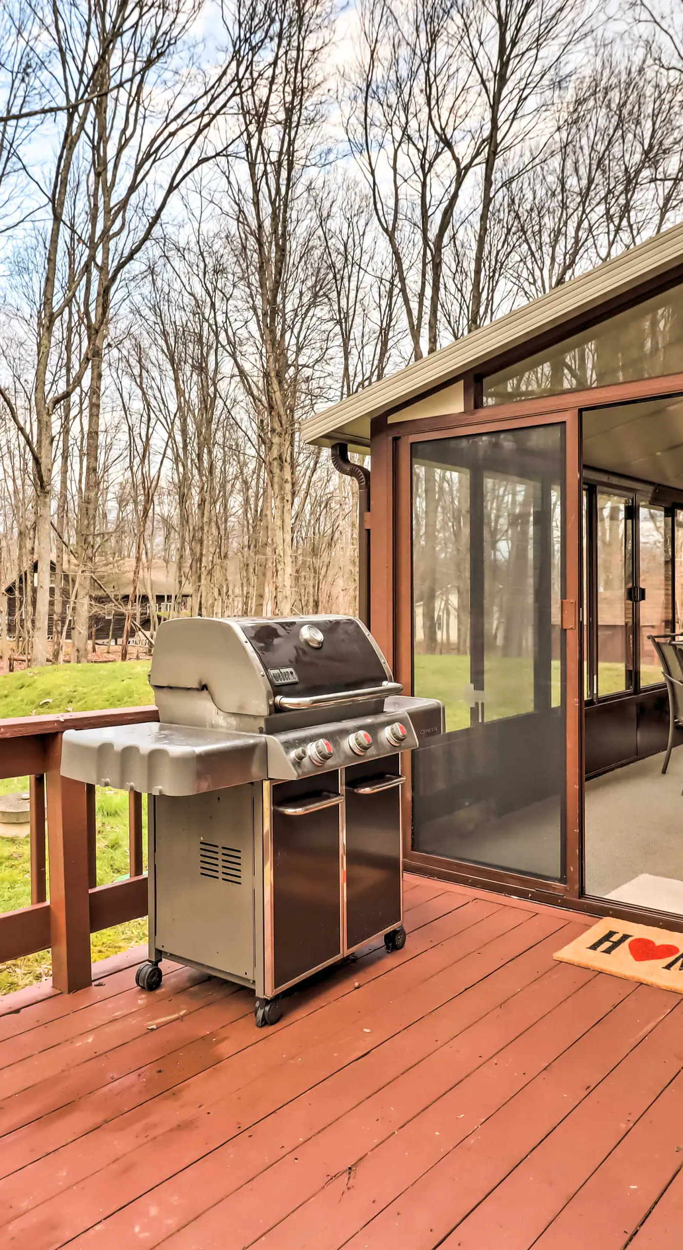 Near Big Boulder Mtn: Cabin w/ Furnished Deck