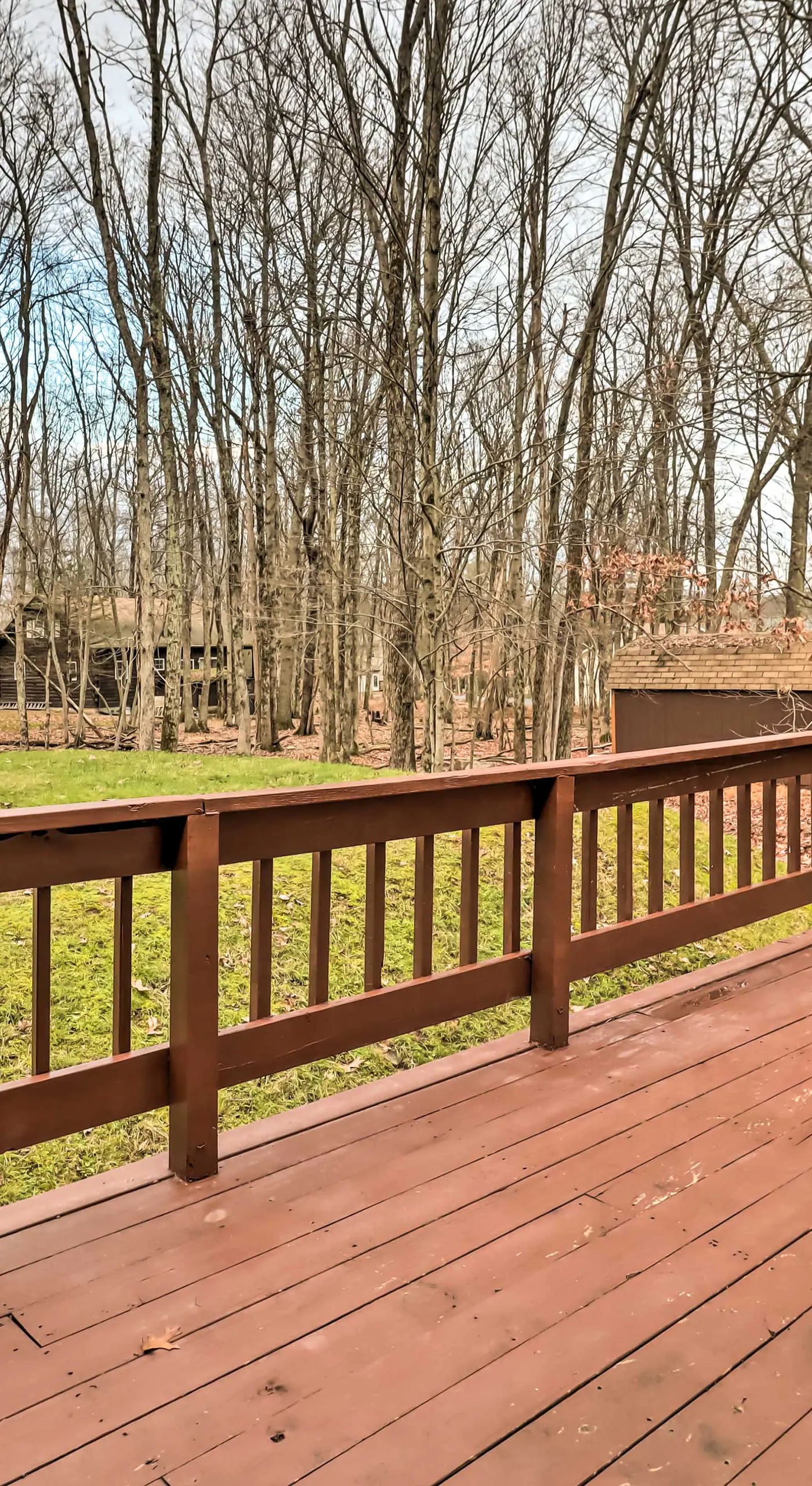 Near Big Boulder Mtn: Cabin w/ Furnished Deck