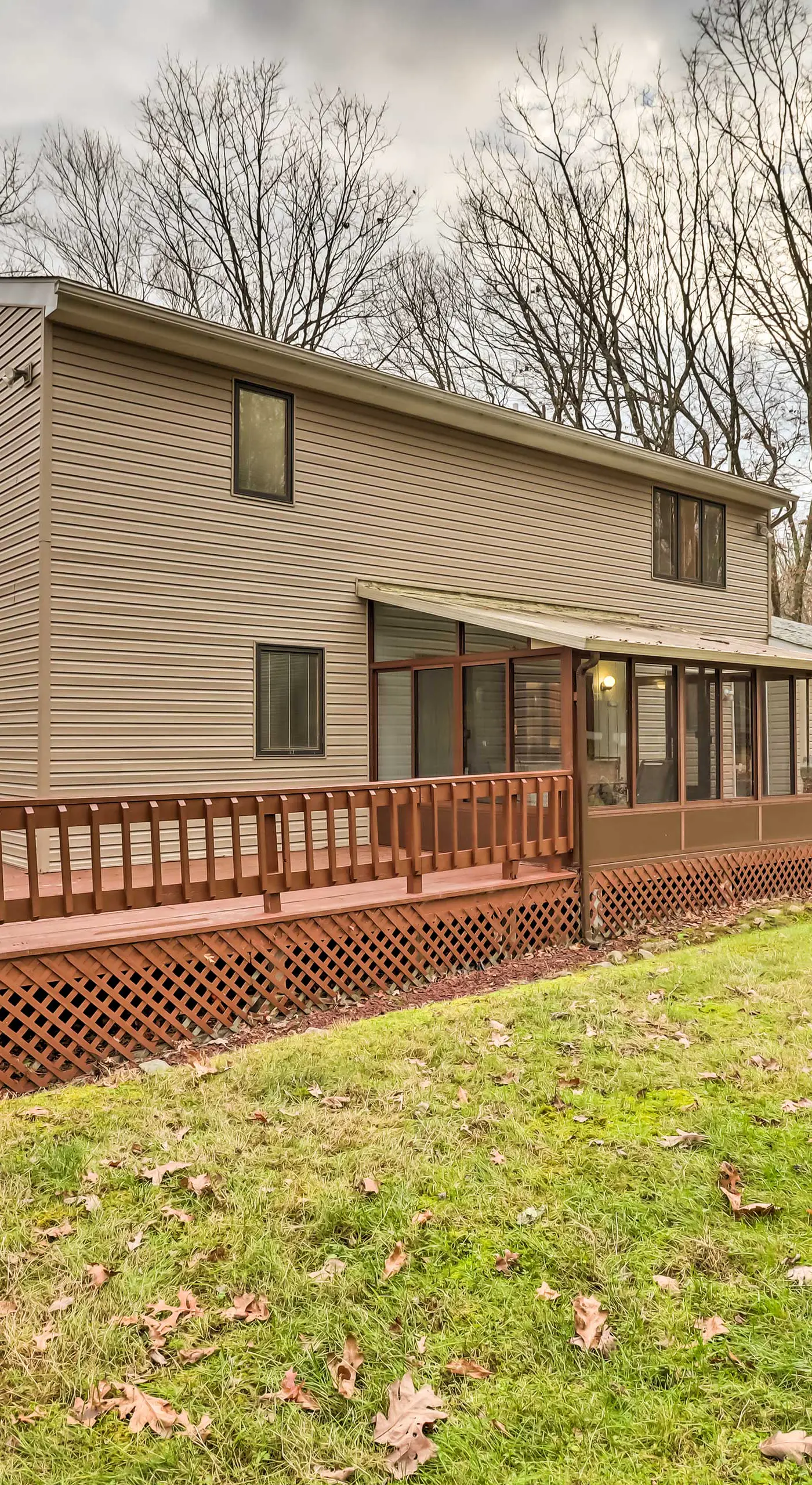 Near Big Boulder Mtn: Cabin w/ Furnished Deck