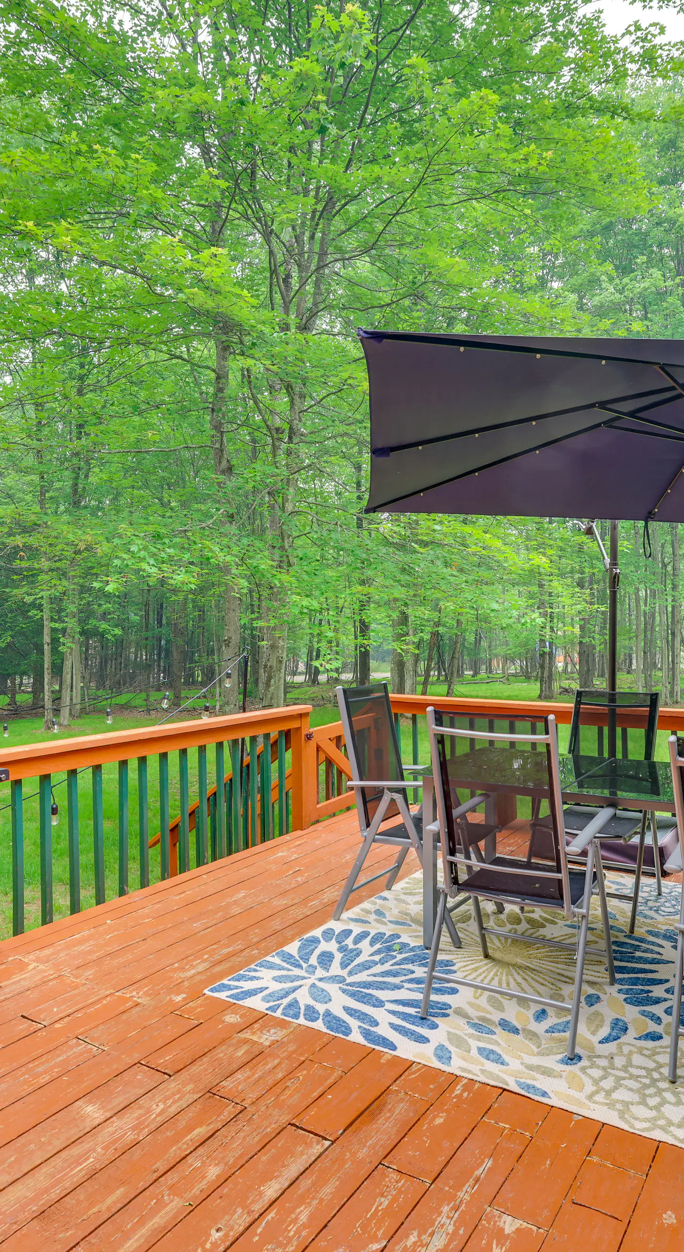 Peaceful Wooded Retreat at Lake Wallenpaupack!