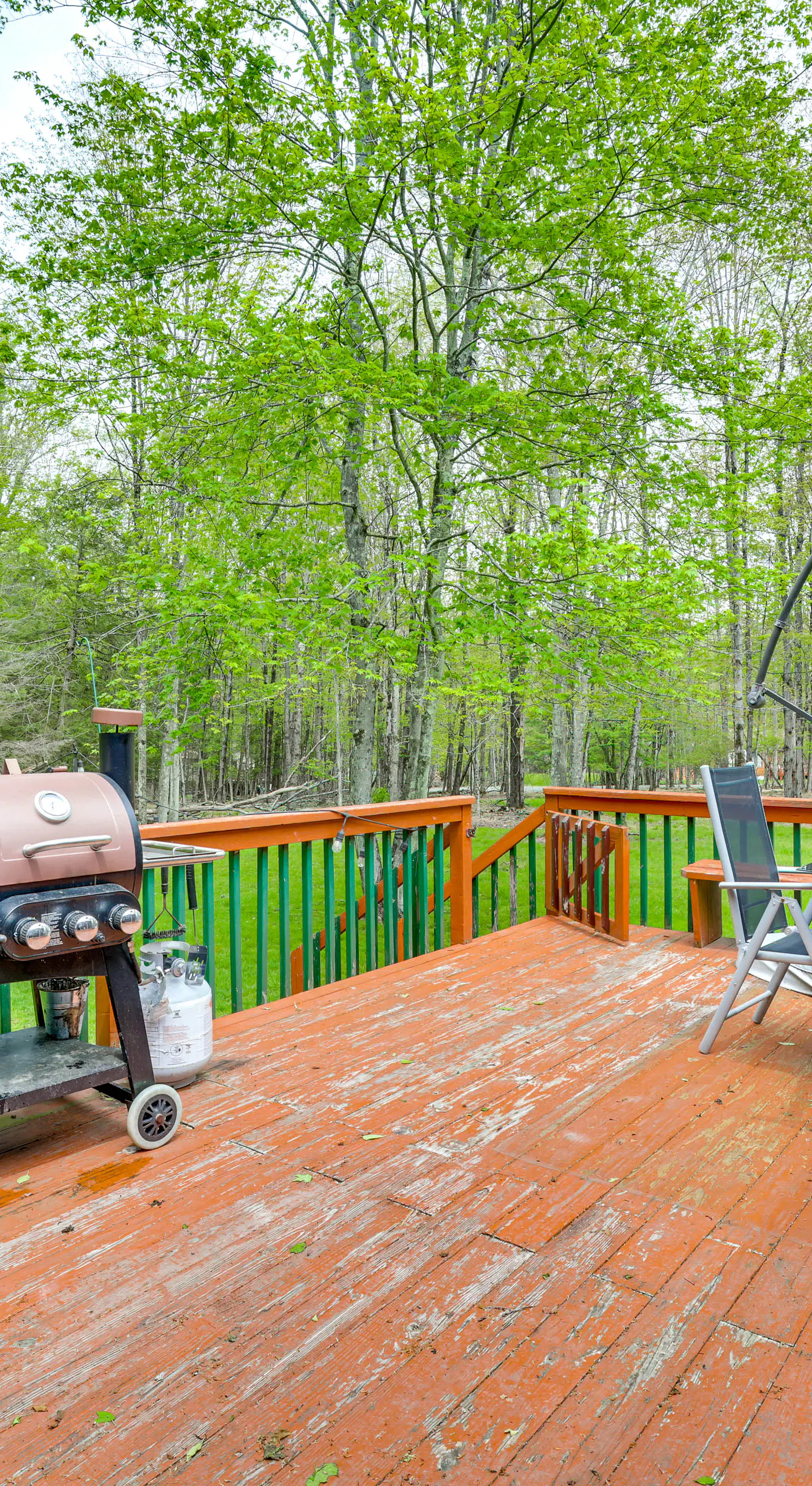 Peaceful Wooded Retreat at Lake Wallenpaupack!