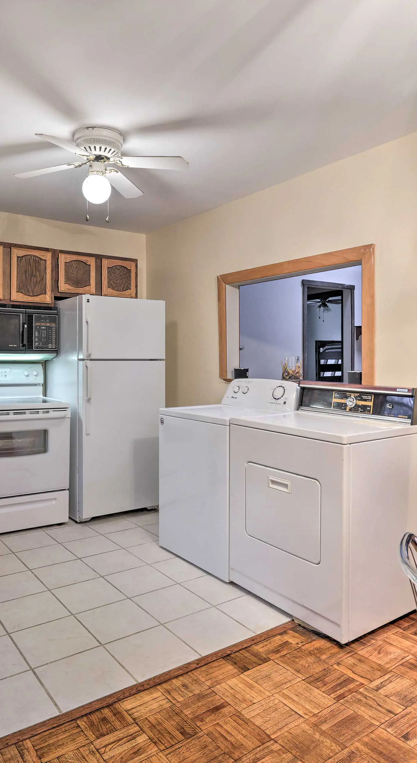 Peaceful Wooded Retreat at Lake Wallenpaupack!
