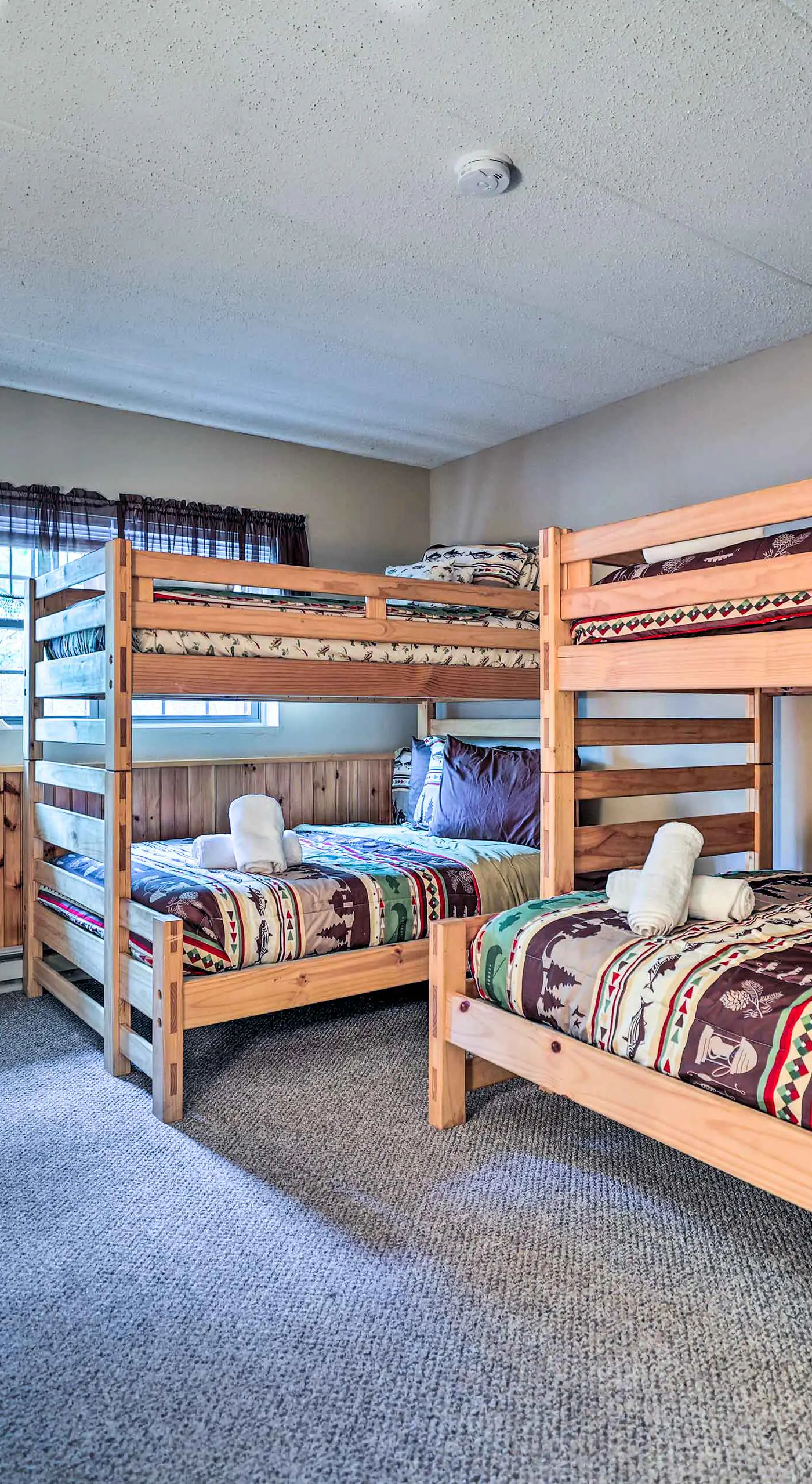 Steps to Shore: Scenic Big Boulder Lake Condo!