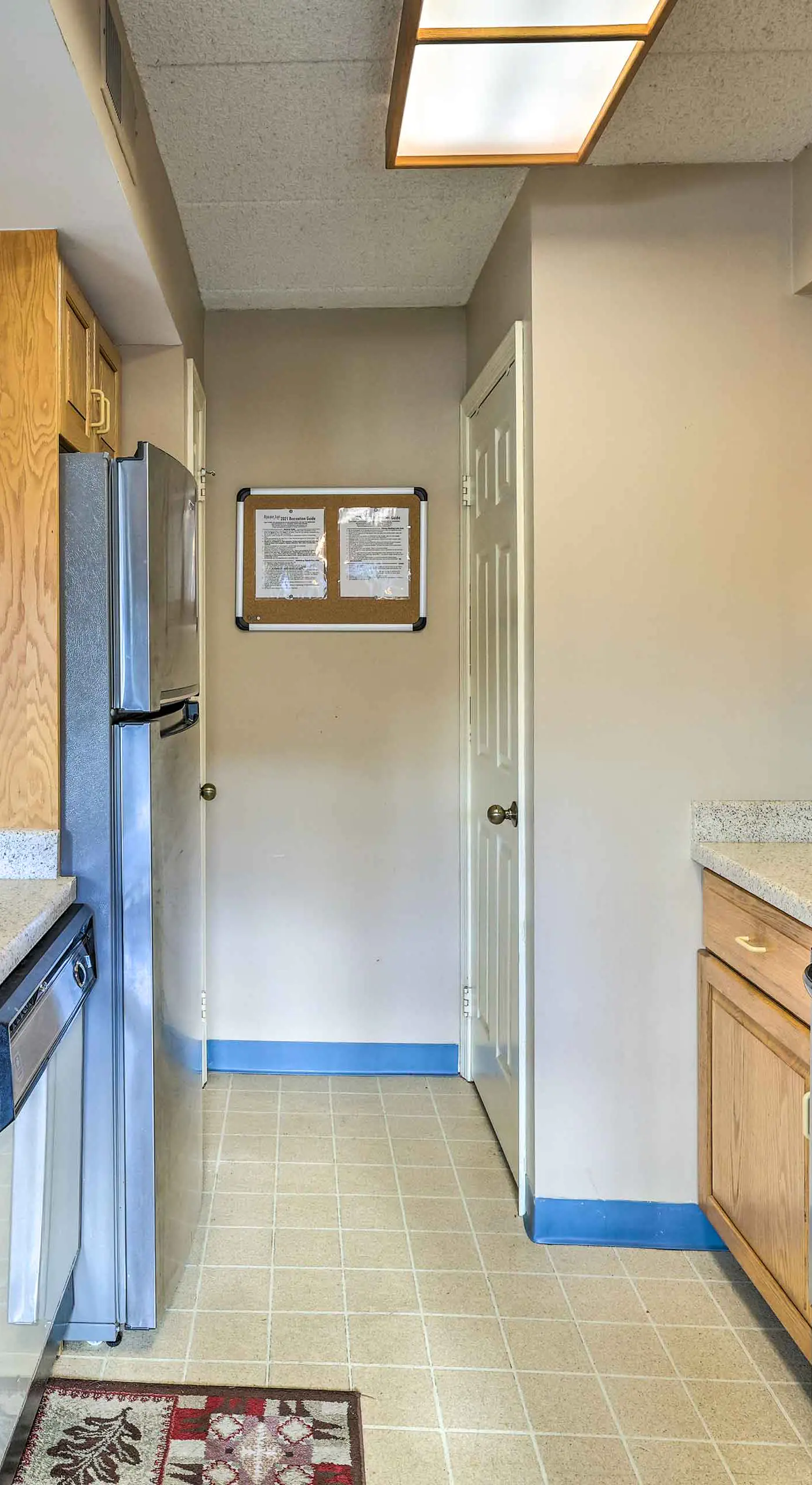 Steps to Shore: Scenic Big Boulder Lake Condo!
