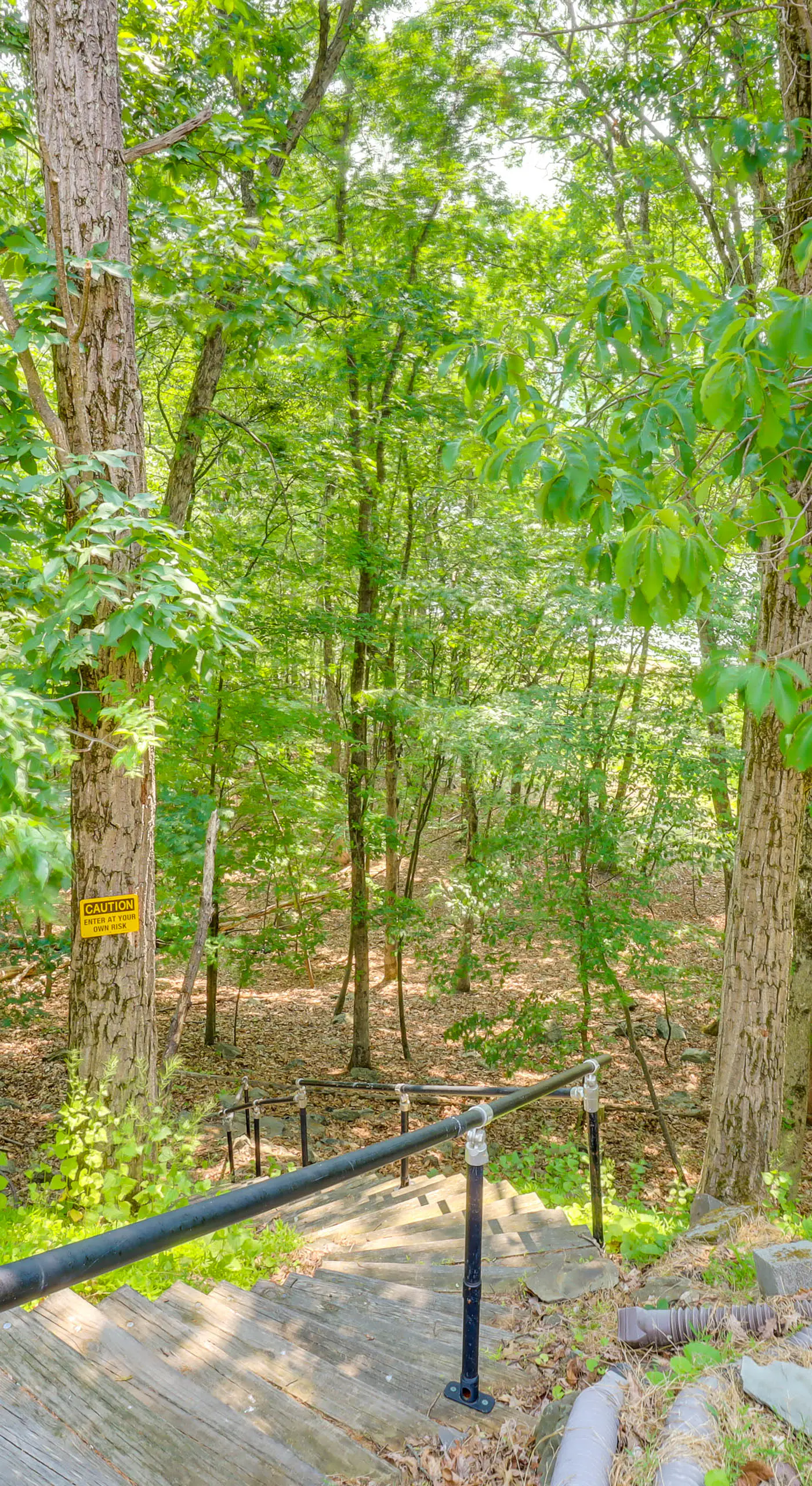 Gas Grill, Lake Access: Scenic Poconos Retreat!