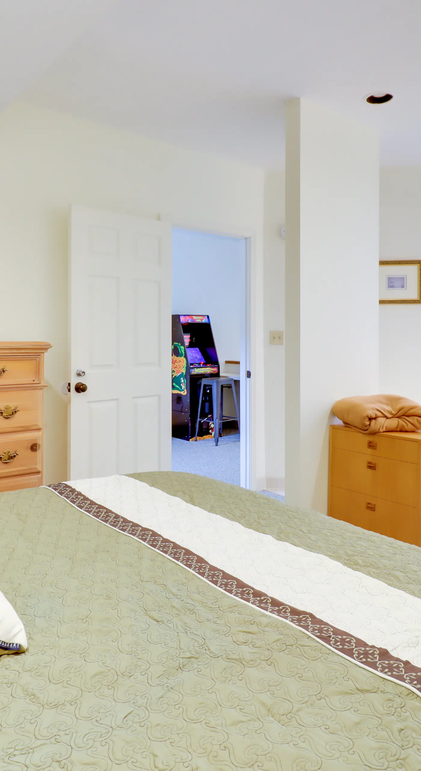 Game Room & BBQ: Waterfront Lake Harmony Condo!