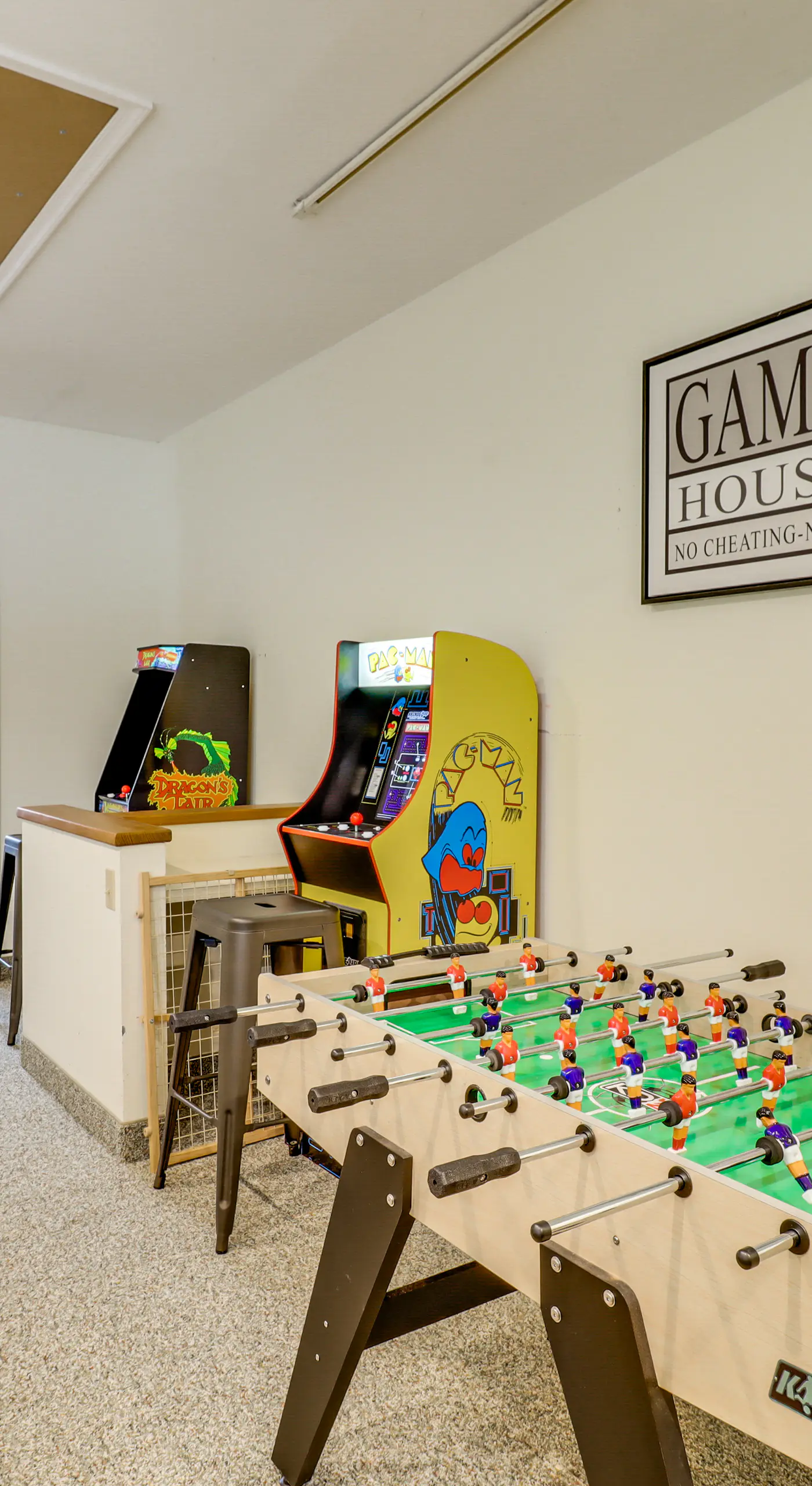 Game Room & BBQ: Waterfront Lake Harmony Condo!