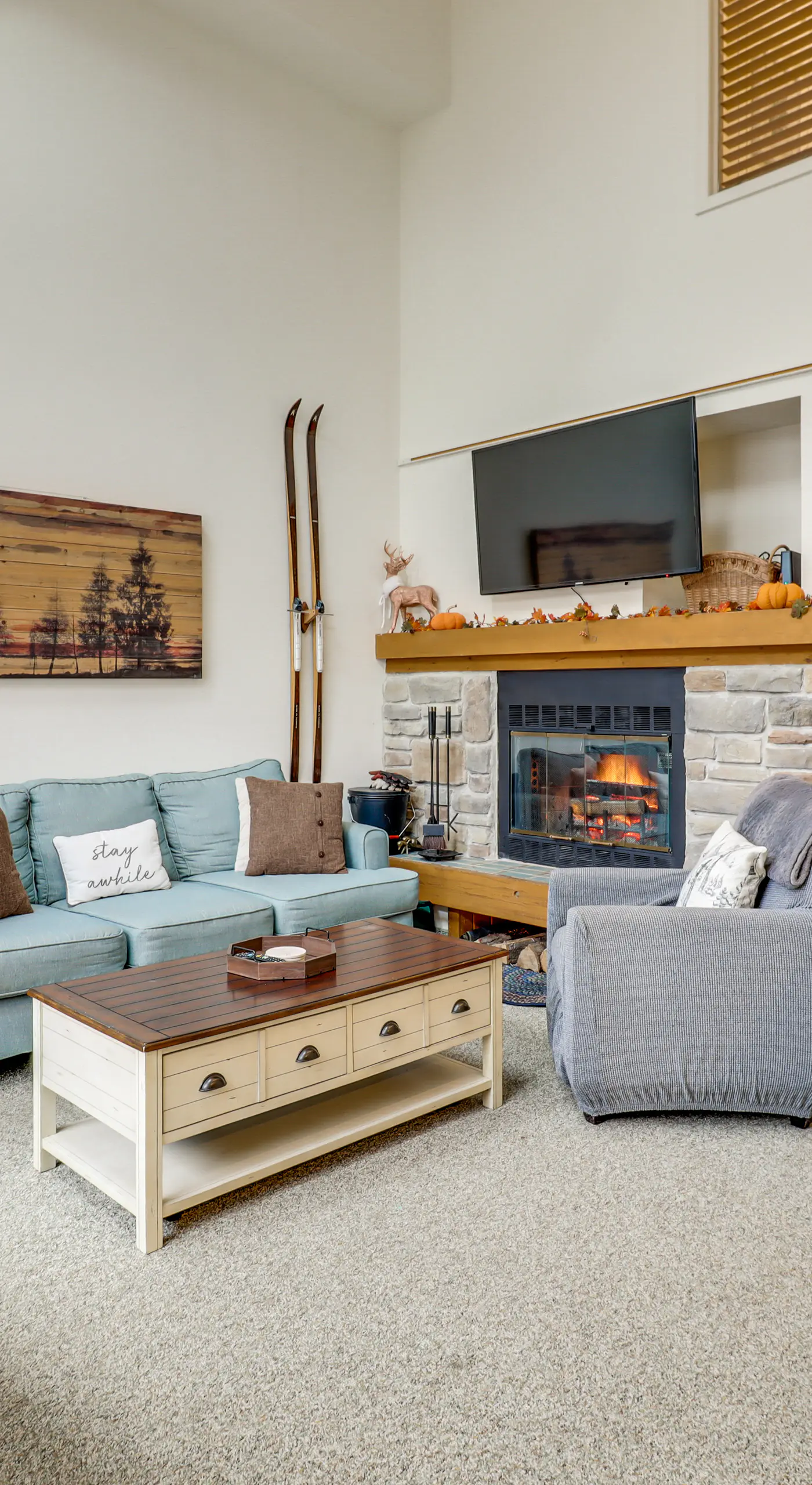 Game Room & BBQ: Waterfront Lake Harmony Condo!