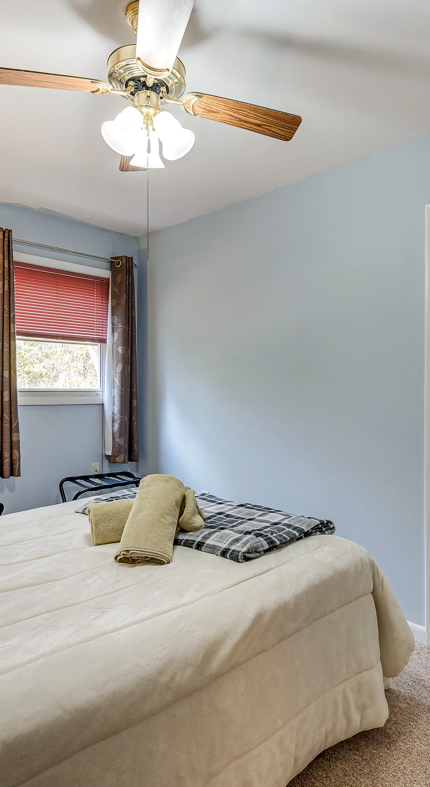 Fire Pit, Gas Grill: Pet-Friendly Blakeslee Home!